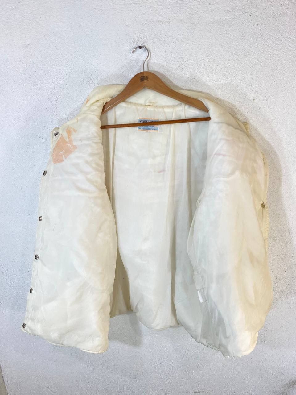 Vintage Vintage Retro Puffer White Ski Jacket Nice Design Size US L / EU 52-54 / 3 - 2 Thumbnail