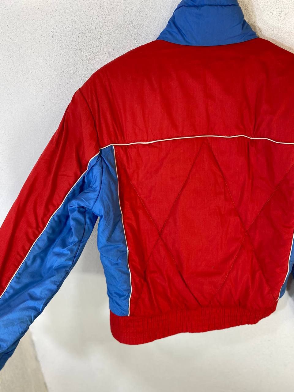 Vintage Vintage White Stag Retro Puffer Jacket Nice Design Size US S / EU 44-46 / 1 - 9 Thumbnail