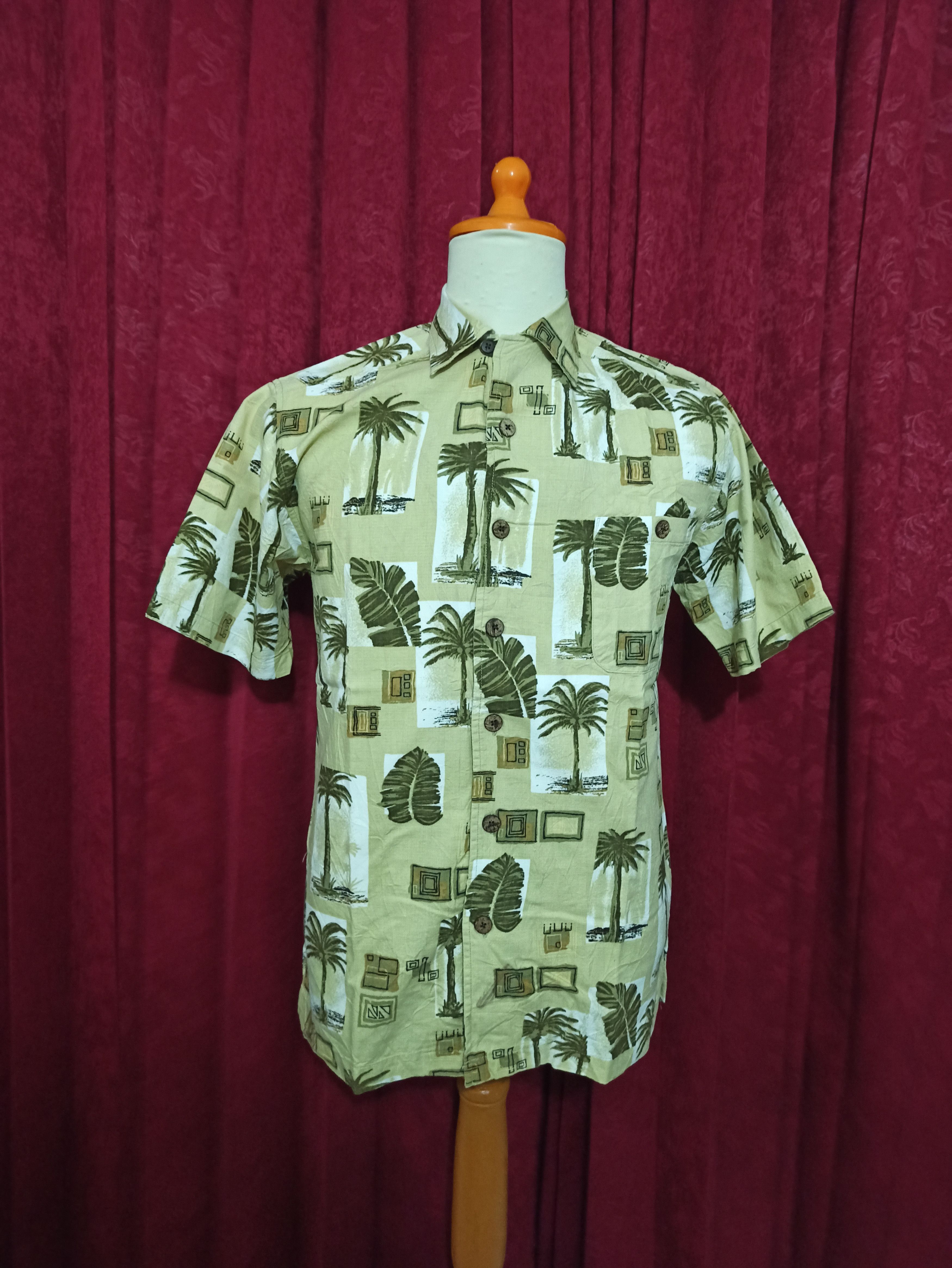 Vintage Vintage 90s Tahiti Bay Floral Coconut Palm Tree Aloha Shirt Size US S / EU 44-46 / 1 - 4 Thumbnail