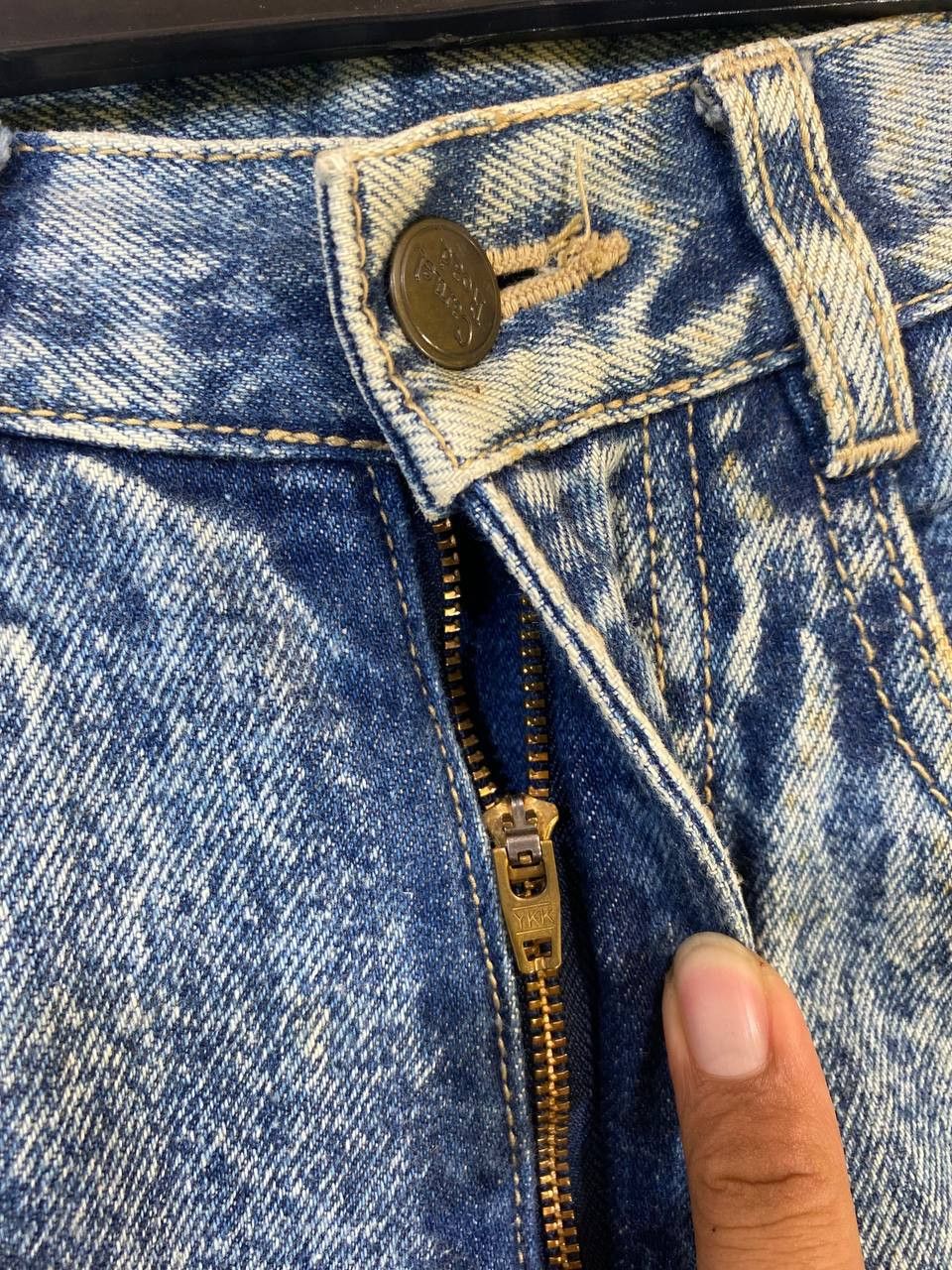 Japanese Brand vintage camel road acid wash denim nice design Size US 26 / EU 42 - 9 Thumbnail