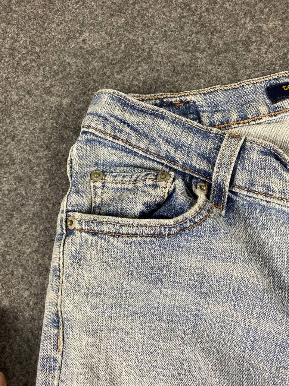 Levi's vintage levis 524 too superlow bootcut falre denim Size US 29 - 10 Thumbnail
