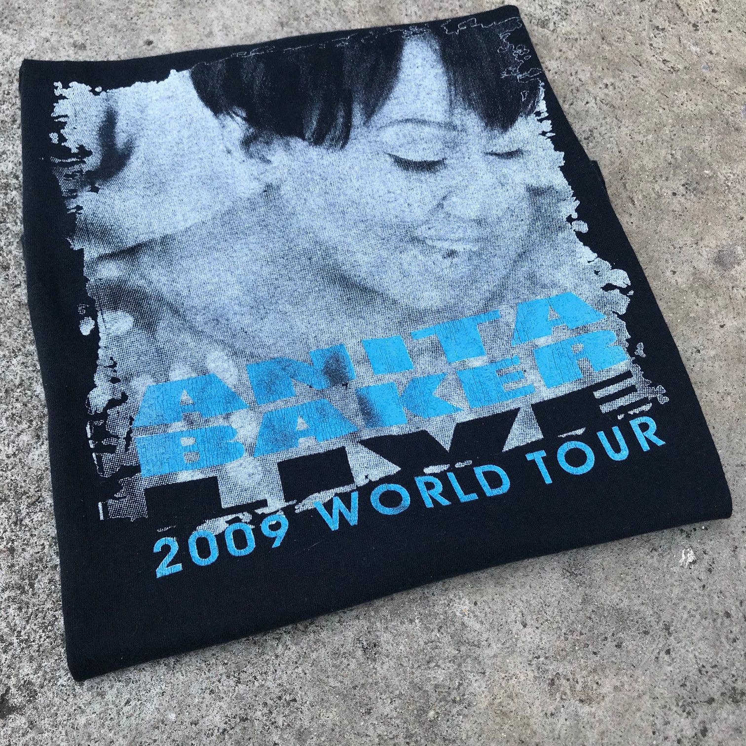 Band Tees × Rap Tees × Vintage Vintage Y2K Anita Baker Live world Tour Tee XL Size US XL / EU 56 / 4 - 3 Thumbnail