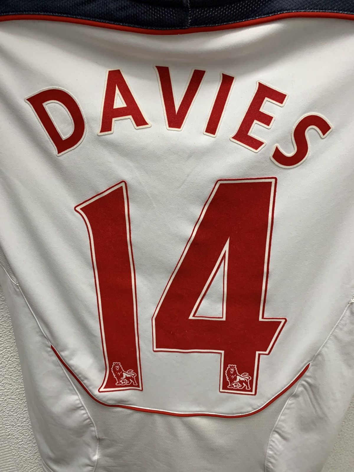 Reebok Reebok Bolton Davies 14 soccer jersey white S size vintage Size US S / EU 44-46 / 1 - 6 Thumbnail
