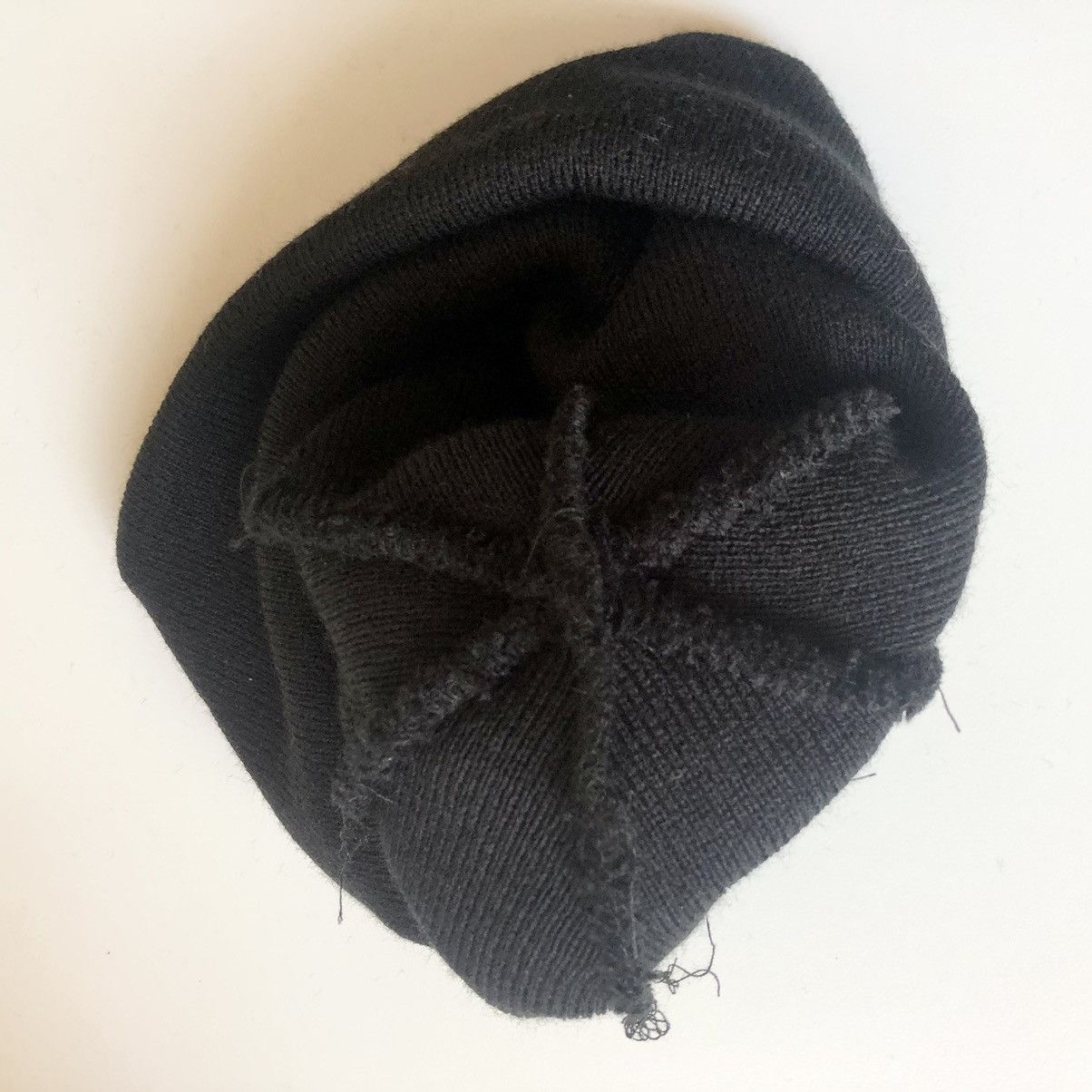 Girl Skateboards NEW Girl Skateboard Beanie Size ONE SIZE - 3 Thumbnail
