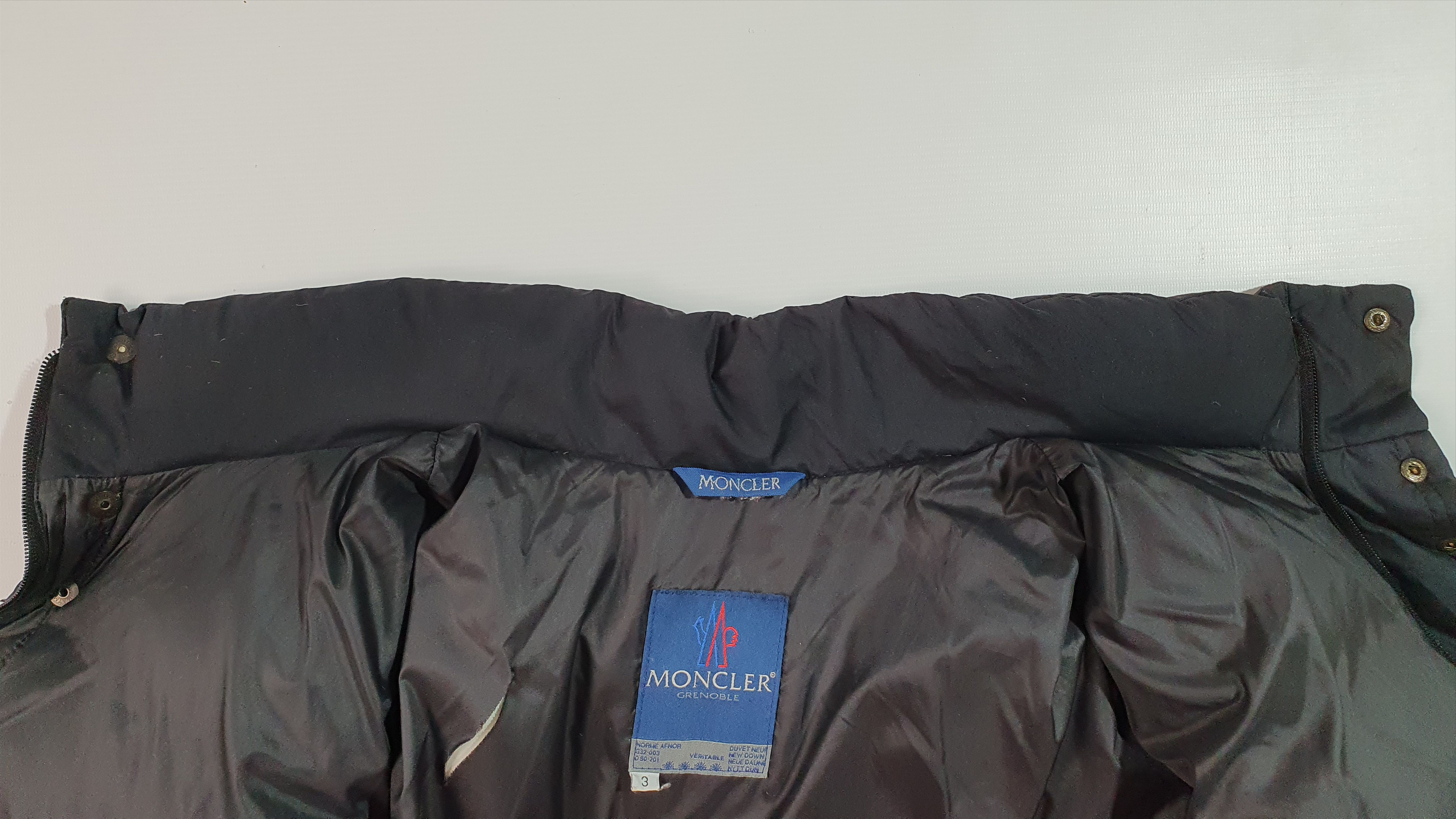 Moncler × Vintage Vintage Moncler Grenoble Down Puffer Jacket Size US L / EU 52-54 / 3 - 12 Thumbnail