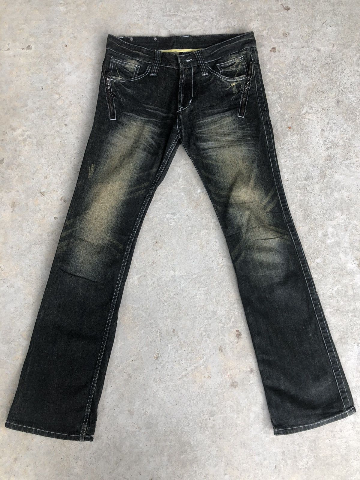 Japanese Semantic Design Flared Jeans Distressed Jeans