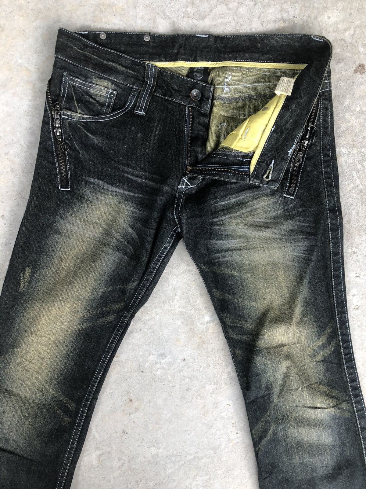 semanticdesign Semantic Design Flared Jeans Distressed Jeans Size US 34 / EU 50 - 4 Thumbnail