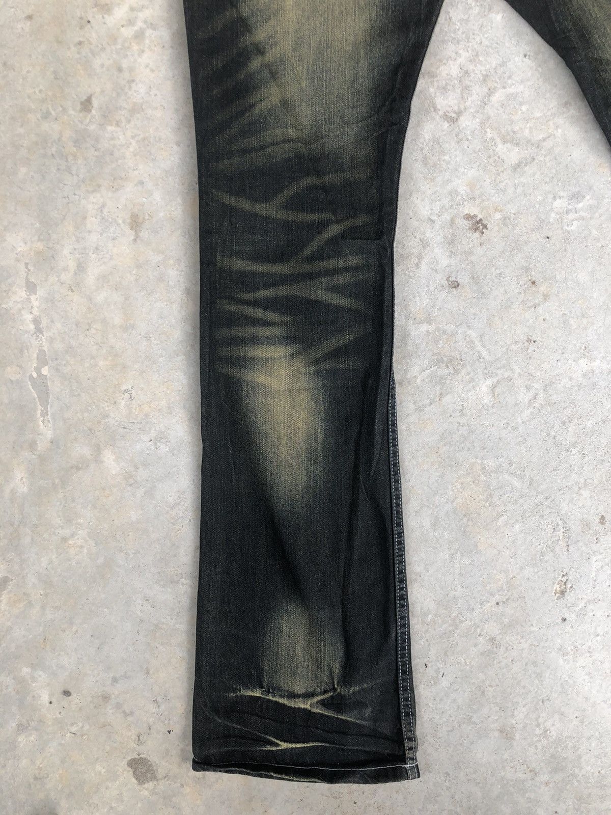 semanticdesign Semantic Design Flared Jeans Distressed Jeans Size US 34 / EU 50 - 12 Thumbnail