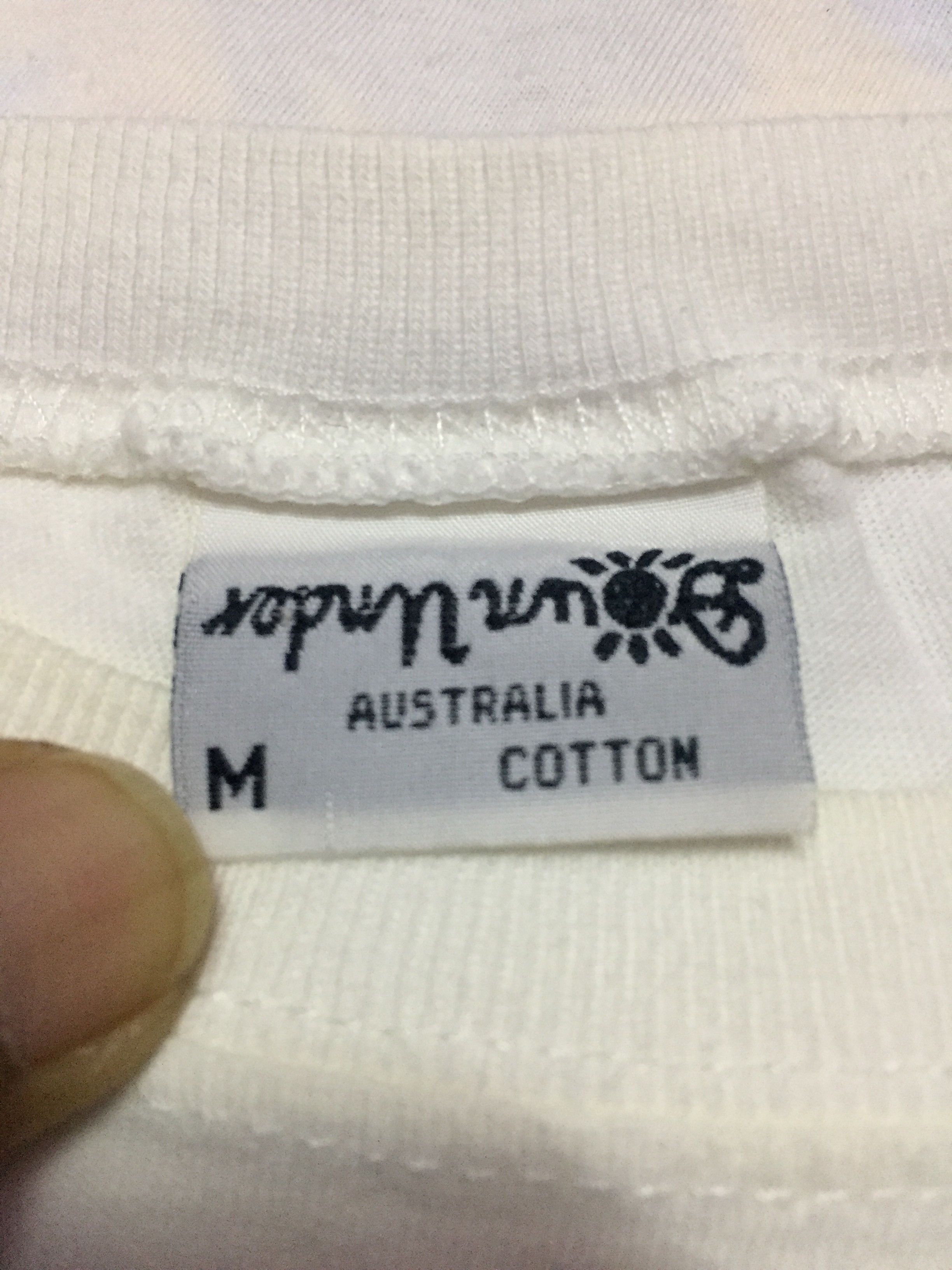 Vintage Under Down Australia T-Shirts Size M Size US M / EU 48-50 / 2 - 4 Thumbnail