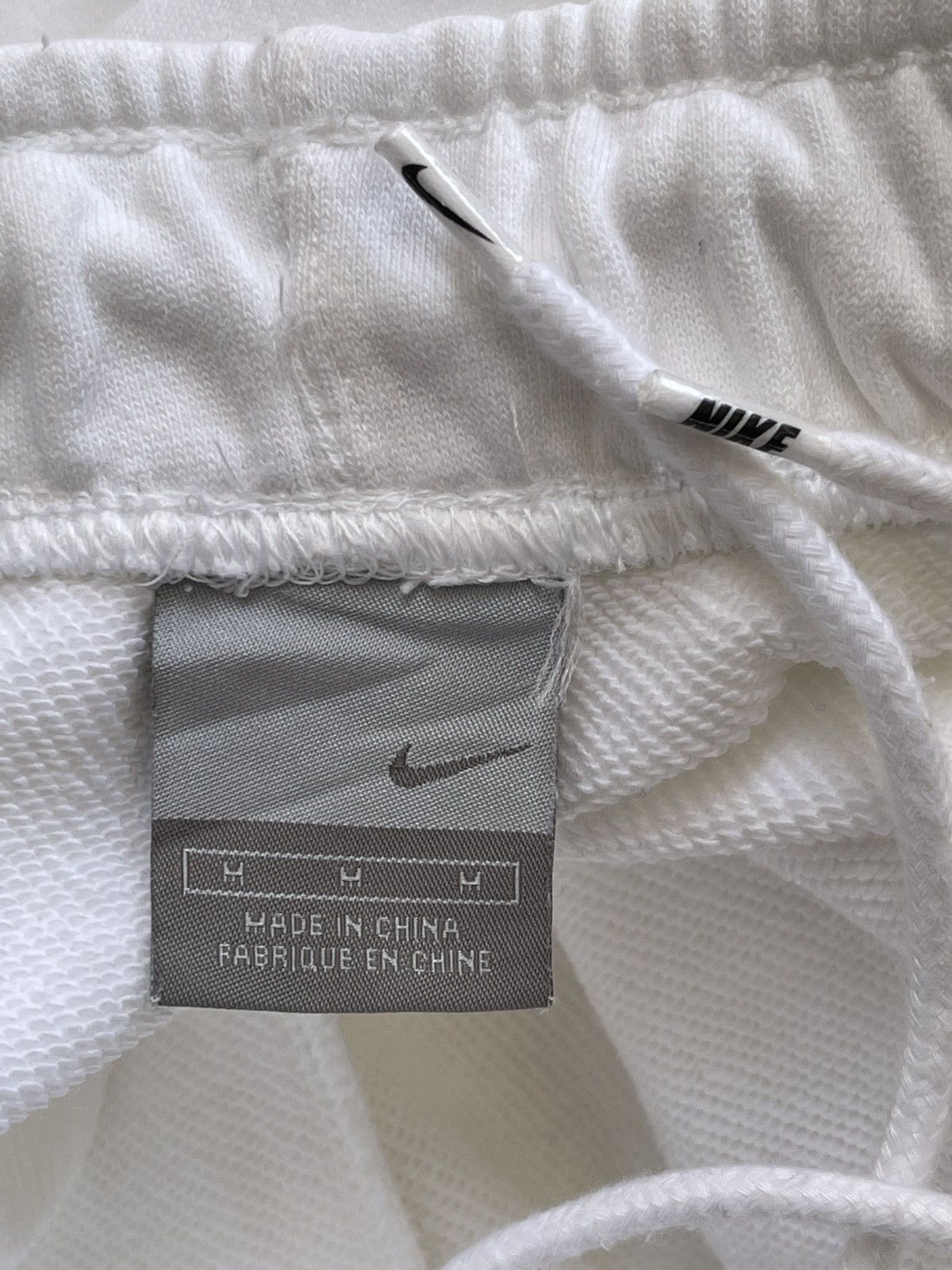 Nike Nike Small Logo Drawstring Streetwear SweatPants Size US 30 / EU 46 - 7 Thumbnail
