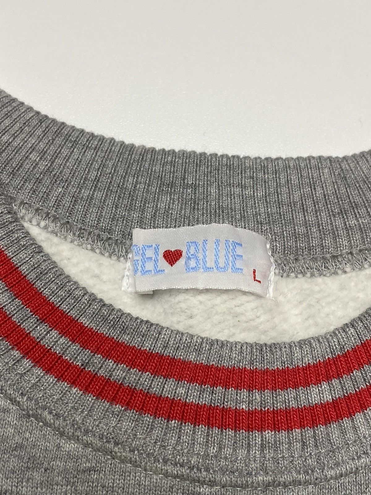 Angel Blue 2000s Angel Blue - I Love Donuts Crewneck Size US M / EU 48-50 / 2 - 2 Thumbnail