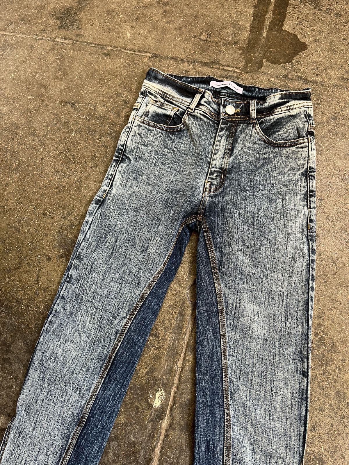 Vintage Flare denim light wash Size US 36 / EU 52 - 2 Thumbnail