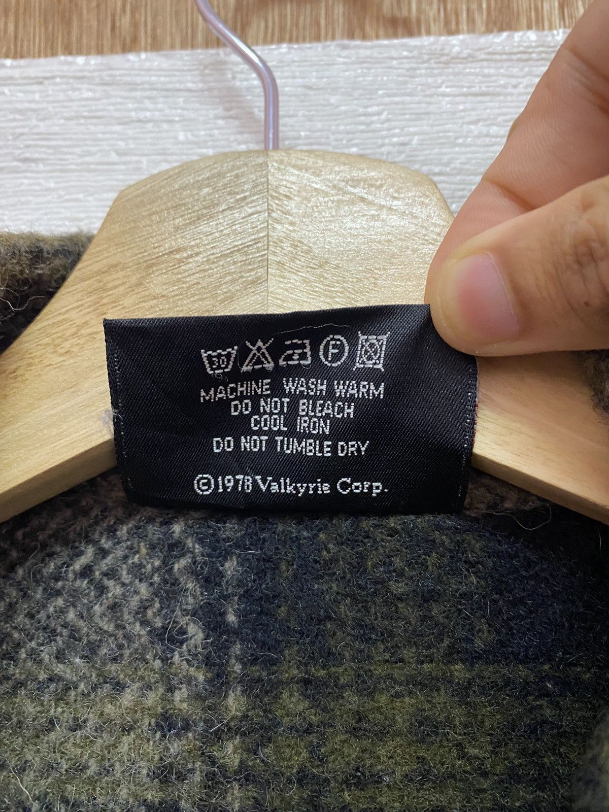 Flannel 🔥VINTAGE 90s BEAR BROWN TARTAN WOOL ZIPPER HEAVY JACKET Size US L / EU 52-54 / 3 - 13 Thumbnail