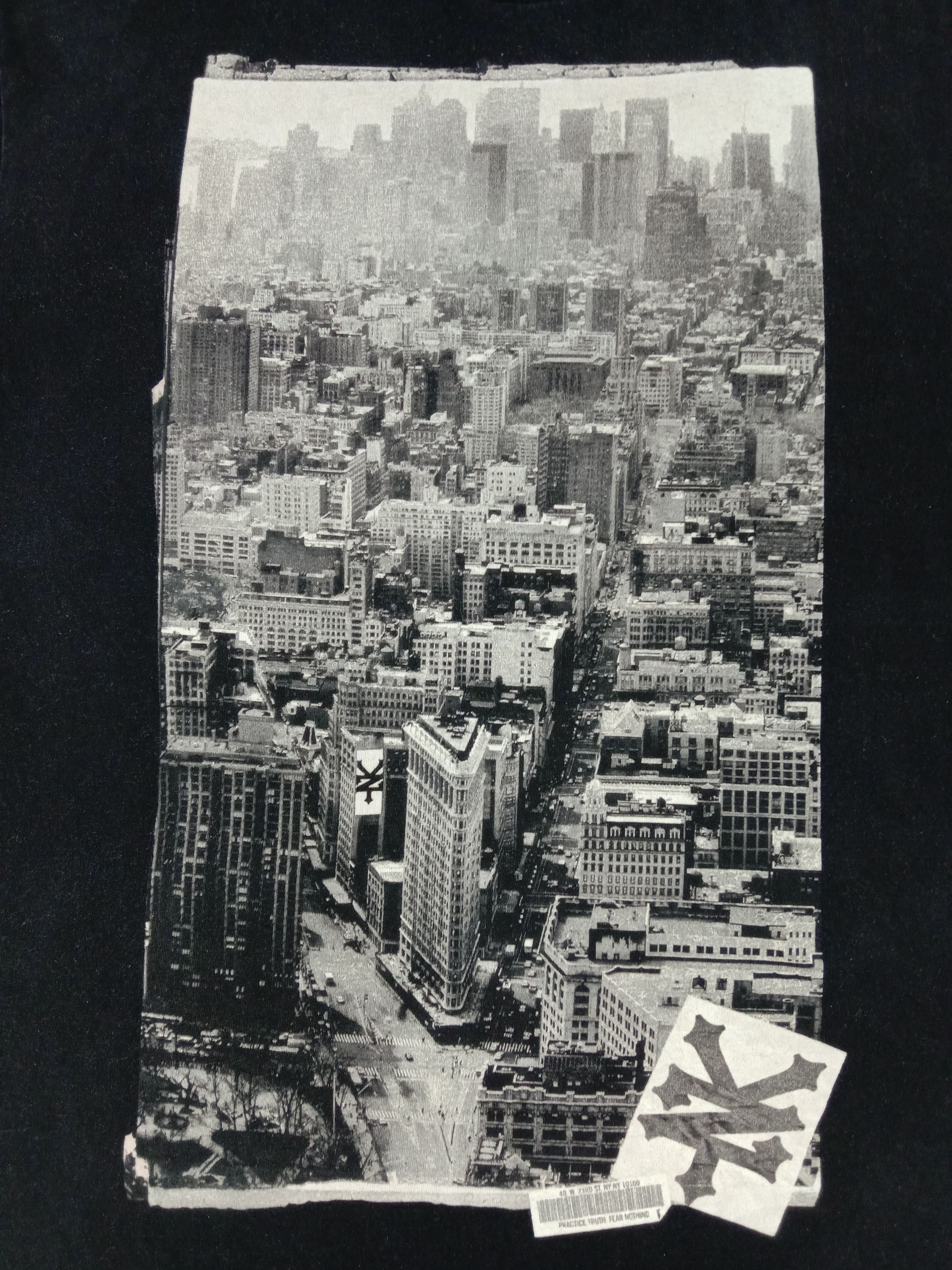 Zoo York Vintage Zoo York New York City Graphic T Shirt Size US XL / EU 56 / 4 - 2 Thumbnail