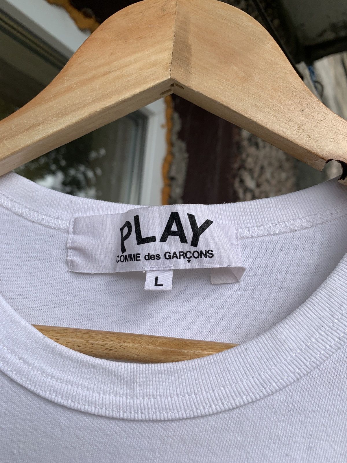 Comme des Garcons Comme des Garçons Play Big Logo Heart White T-Shirt Size US M / EU 48-50 / 2 - 13 Thumbnail