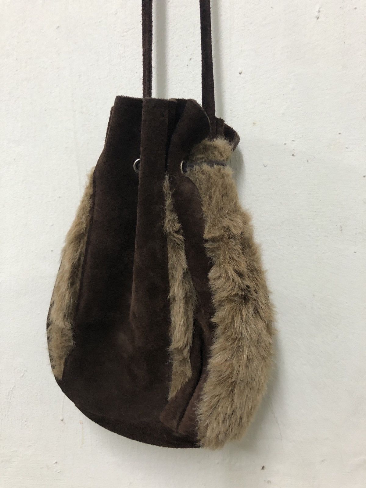 Japanese Brand × Leather NATIVE AMERICAN LEATHER FURS MEDICINE BAG SLING Size ONE SIZE - 3 Thumbnail