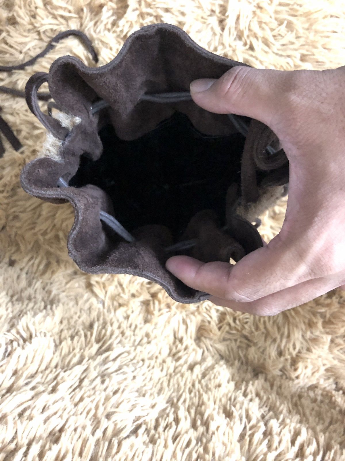 Japanese Brand × Leather NATIVE AMERICAN LEATHER FURS MEDICINE BAG SLING Size ONE SIZE - 6 Thumbnail