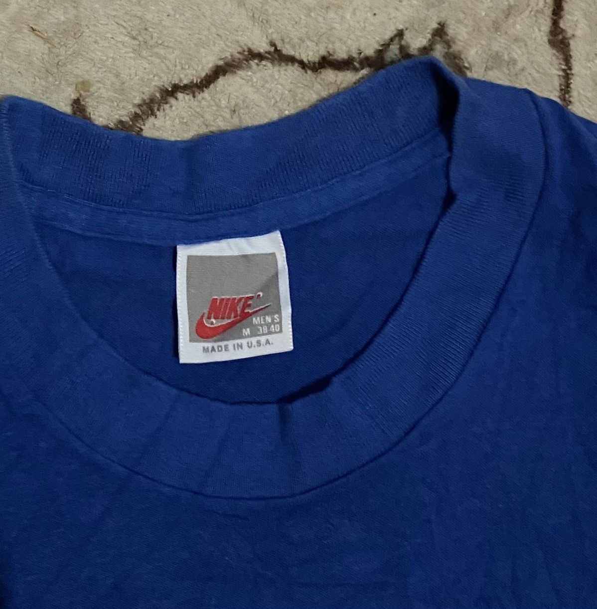 Nike Vintage Nike 80’s Heat In The Streets ! Shirt Size US S / EU 44-46 / 1 - 5 Thumbnail