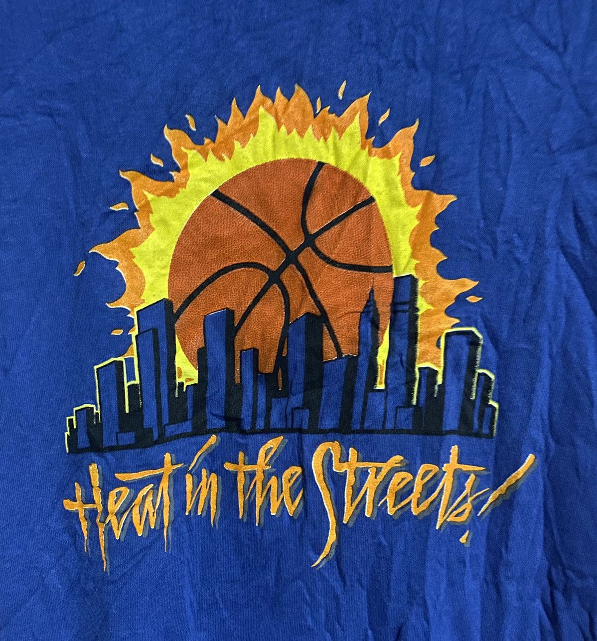 Nike Vintage Nike 80’s Heat In The Streets ! Shirt Size US S / EU 44-46 / 1 - 3 Thumbnail
