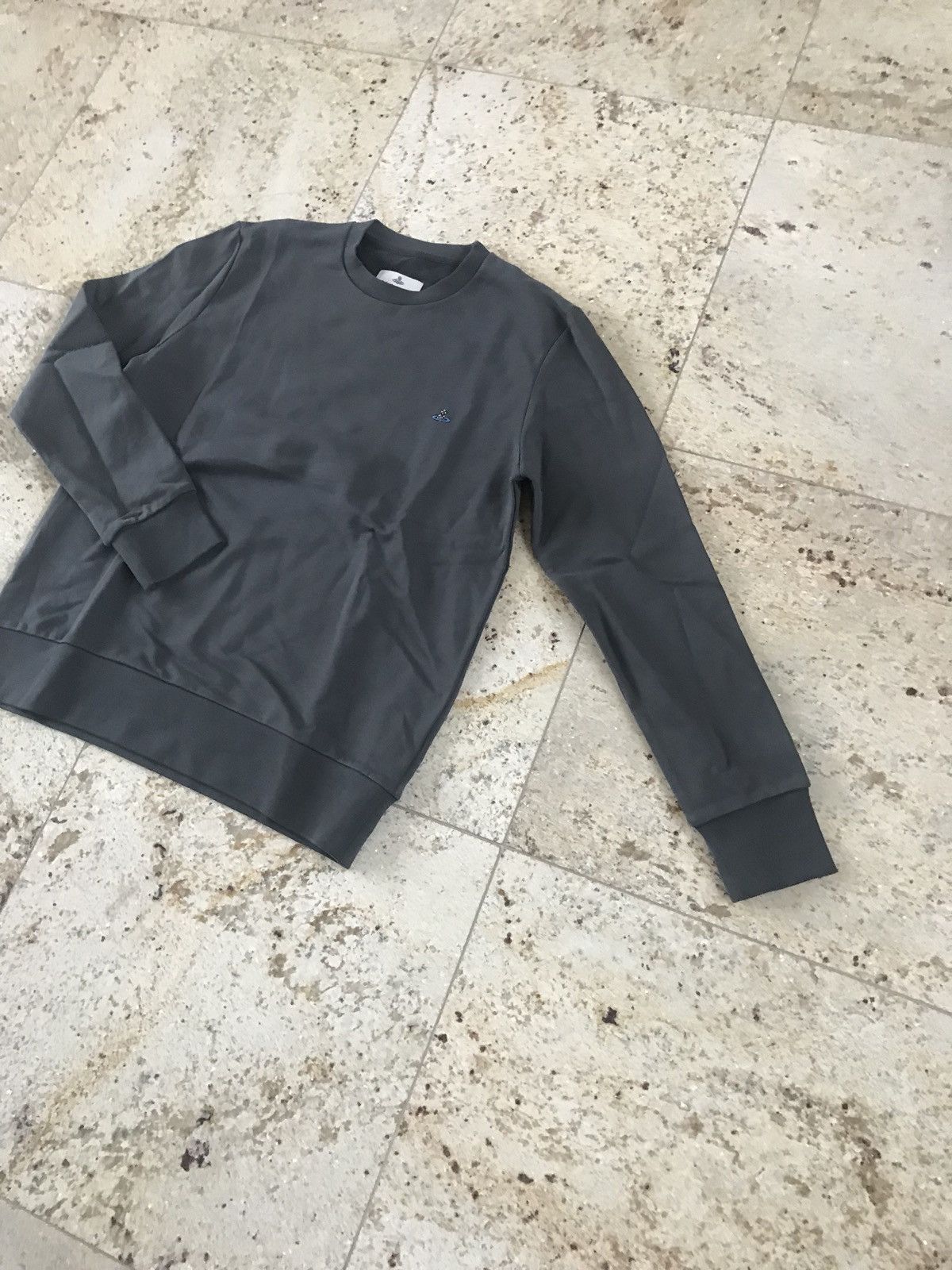 Vivienne Westwood o1rshd1 Q.3 / Grey Crew Neck Sweater Size US M / EU 48-50 / 2 - 5 Thumbnail