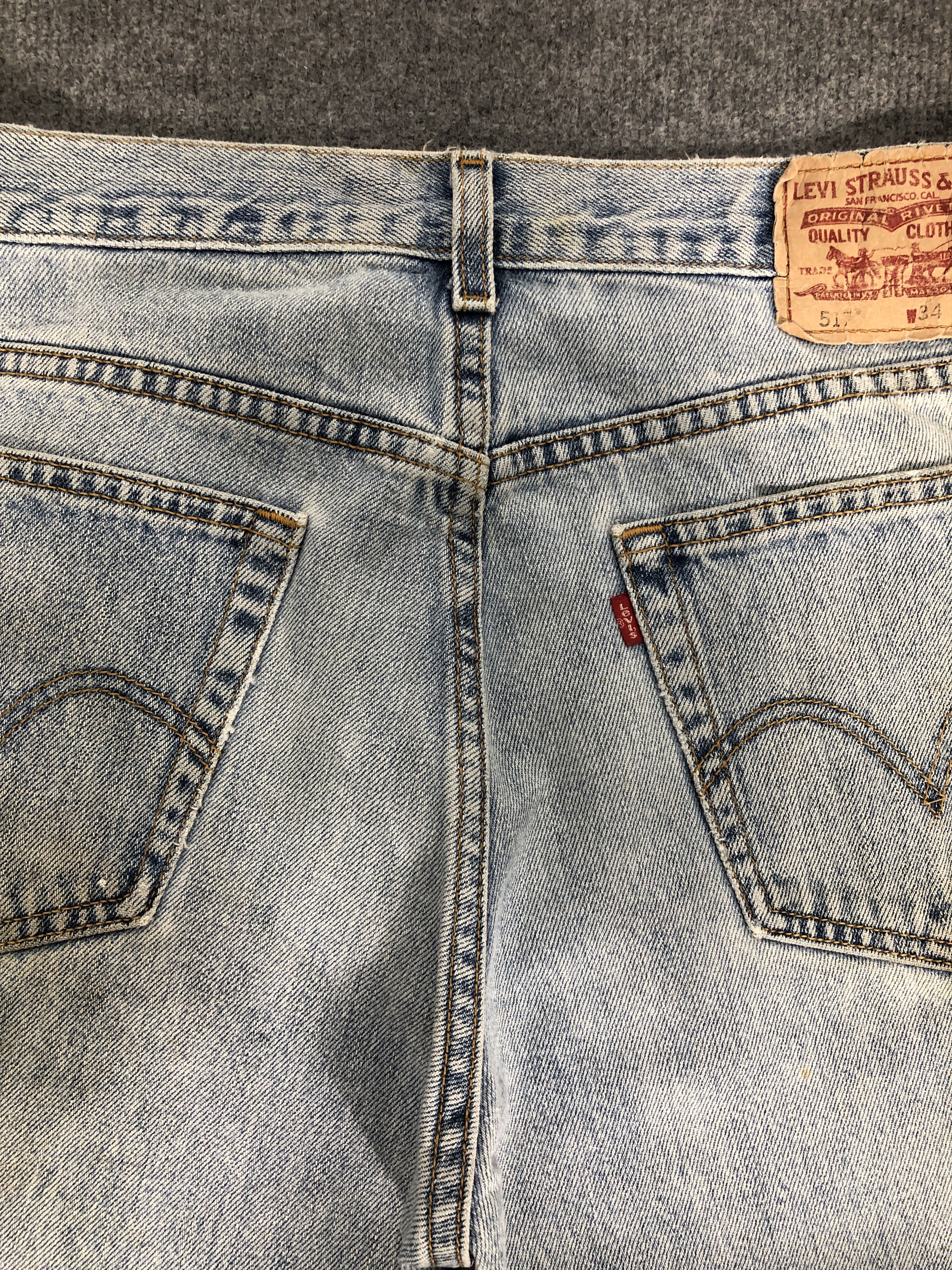 Levi's Vintage Y2k Levi's 517 Dirty Light Wash Boot Cut Denim Jean Size US 33 - 15 Thumbnail