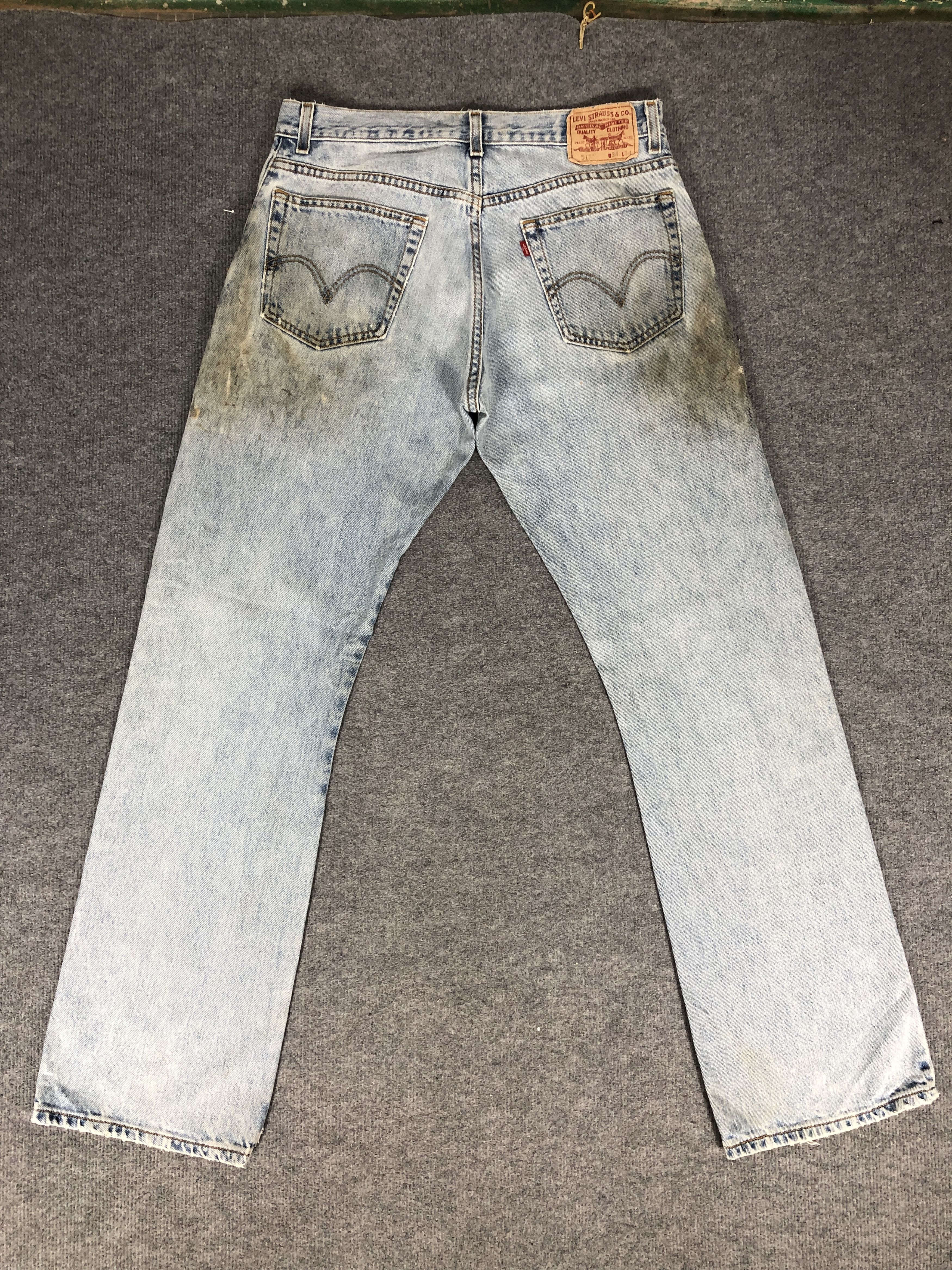 Levi's Vintage Y2k Levi's 517 Dirty Light Wash Boot Cut Denim Jean Size US 33 - 2 Thumbnail