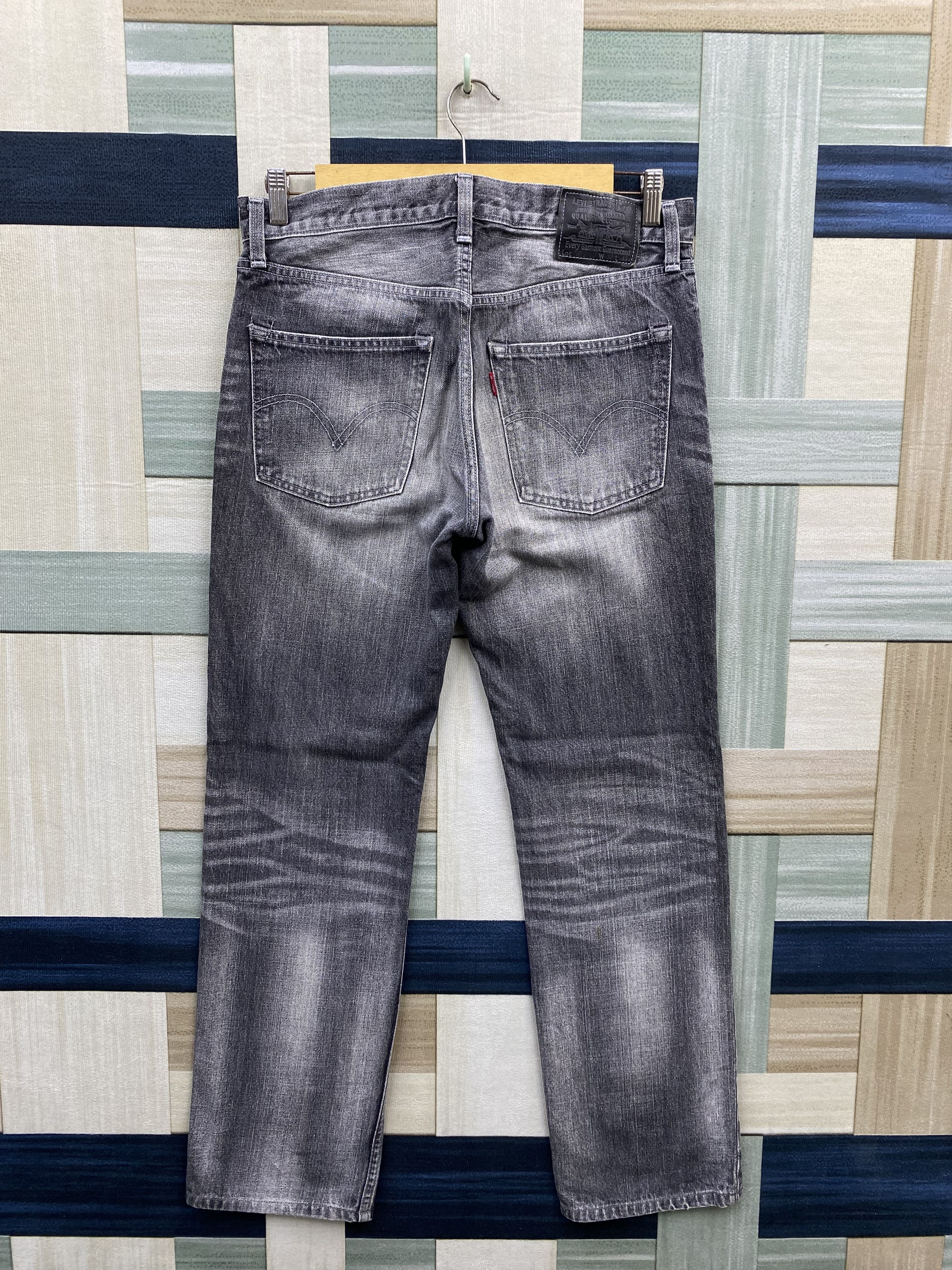 Levi's Vintage Y2K Levi's 502 Distress Faded Black Denim Jean Size US 34 / EU 50 - 2 Thumbnail