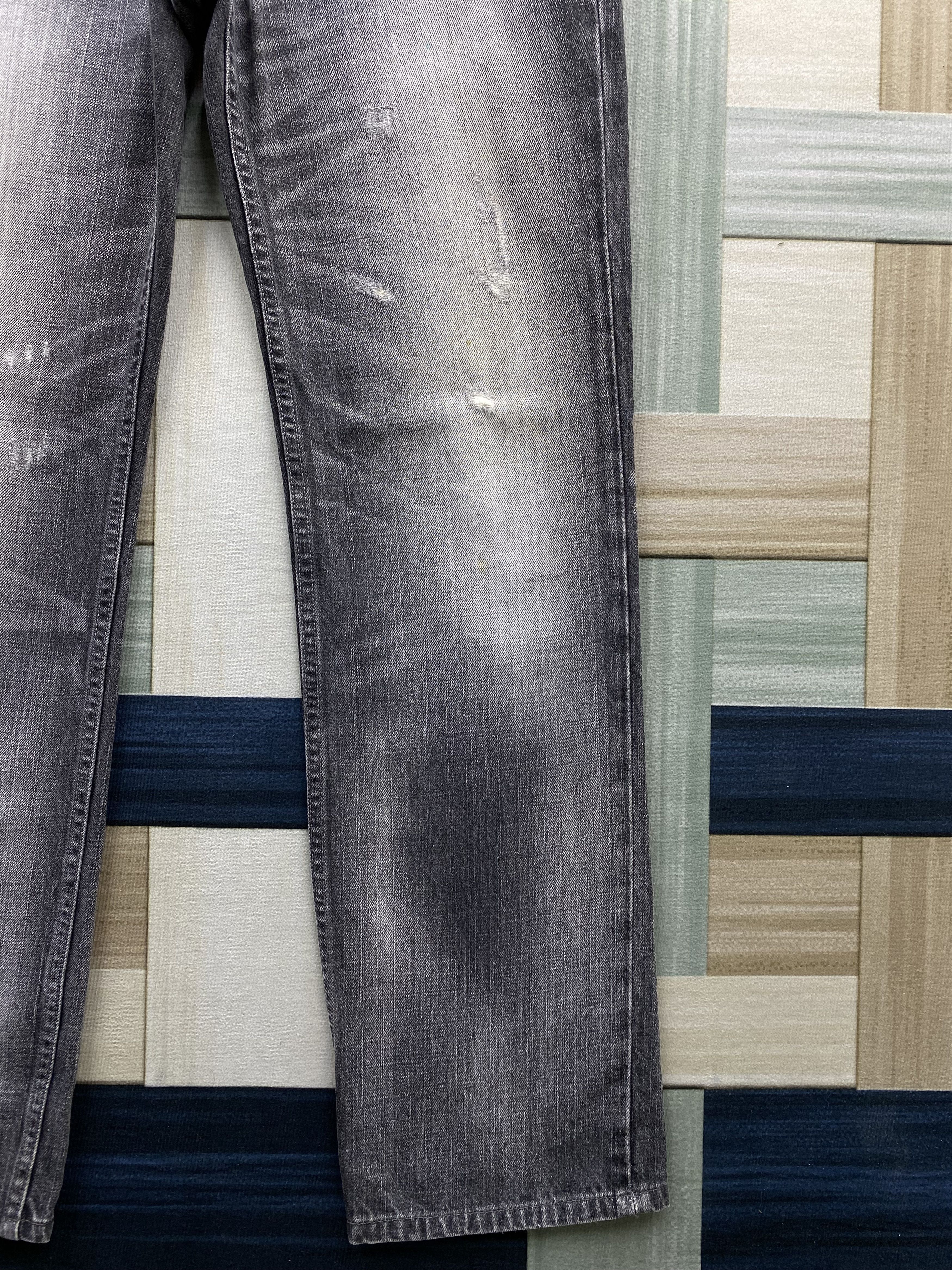 Levi's Vintage Y2K Levi's 502 Distress Faded Black Denim Jean Size US 34 / EU 50 - 11 Thumbnail