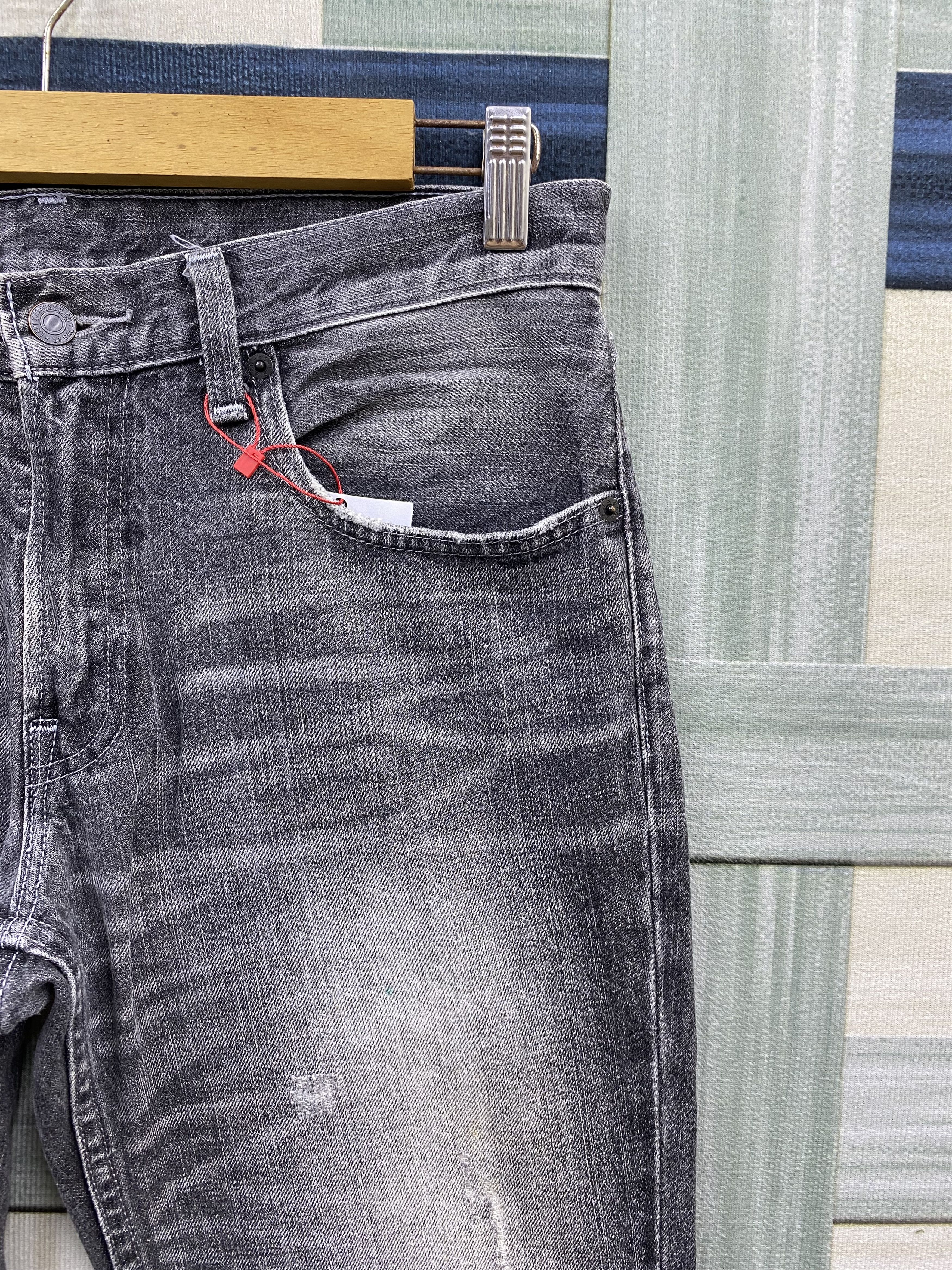 Levi's Vintage Y2K Levi's 502 Distress Faded Black Denim Jean Size US 34 / EU 50 - 7 Thumbnail