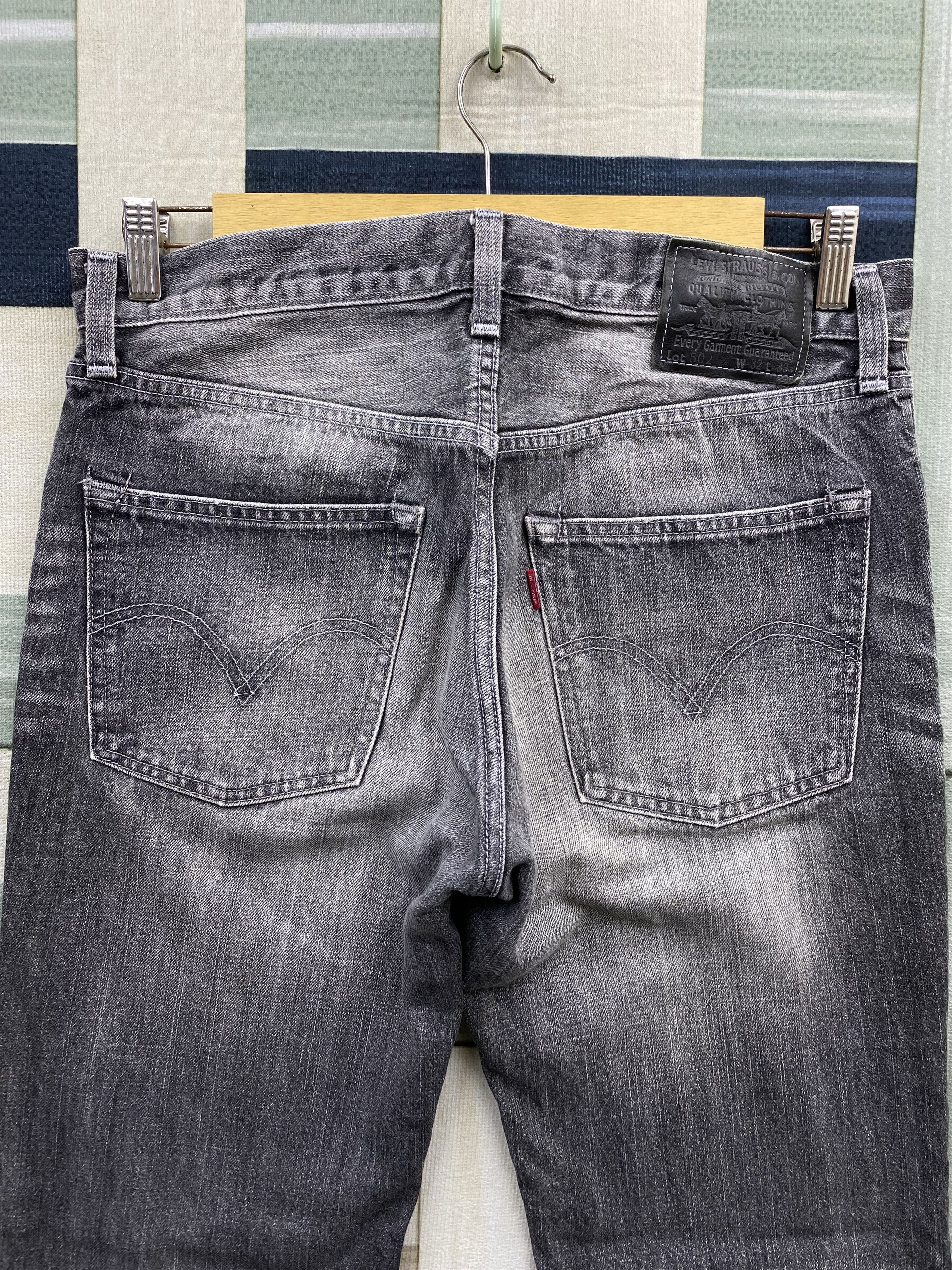 Levi's Vintage Y2K Levi's 502 Distress Faded Black Denim Jean Size US 34 / EU 50 - 4 Thumbnail