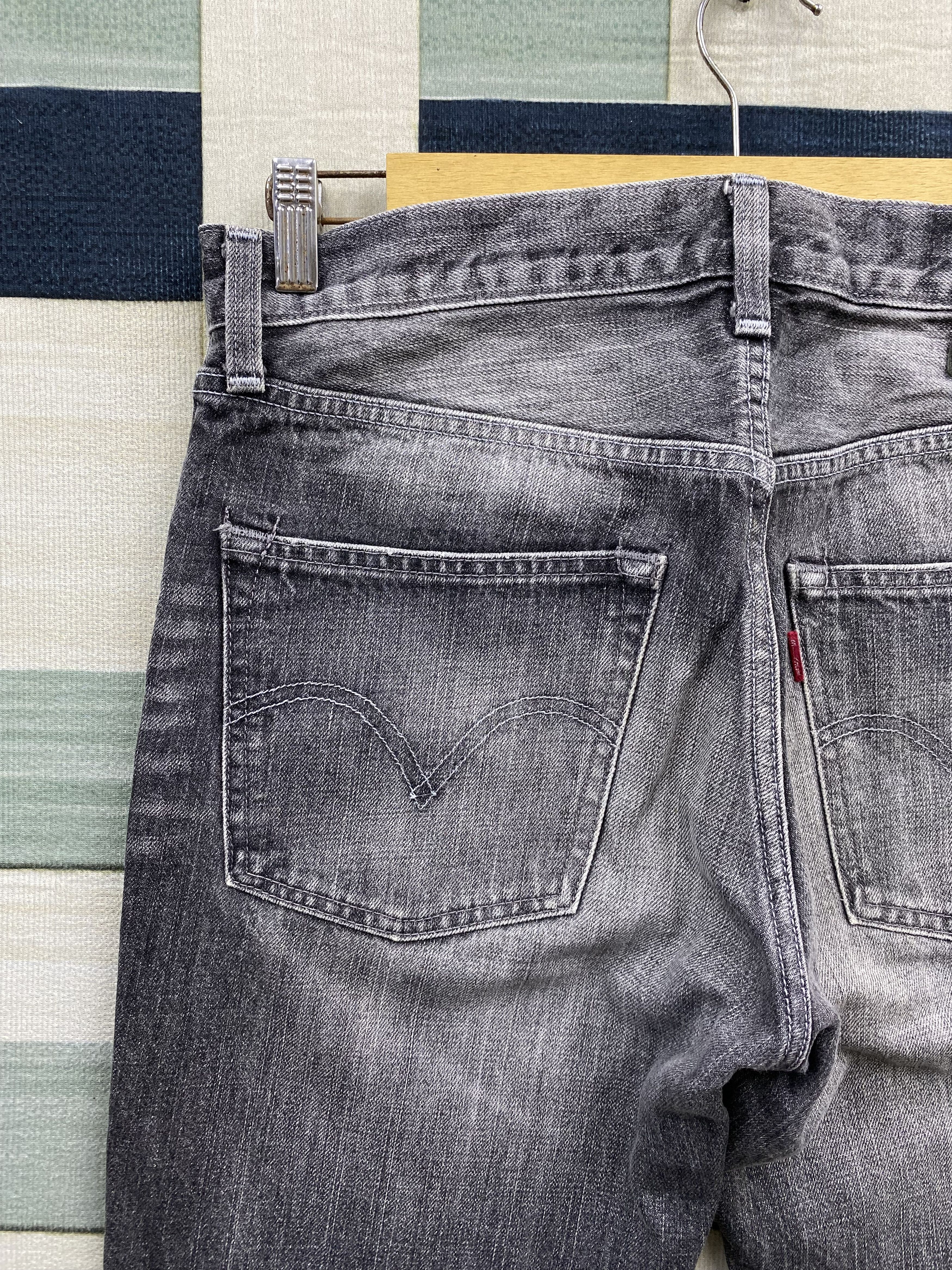 Levi's Vintage Y2K Levi's 502 Distress Faded Black Denim Jean Size US 34 / EU 50 - 8 Thumbnail
