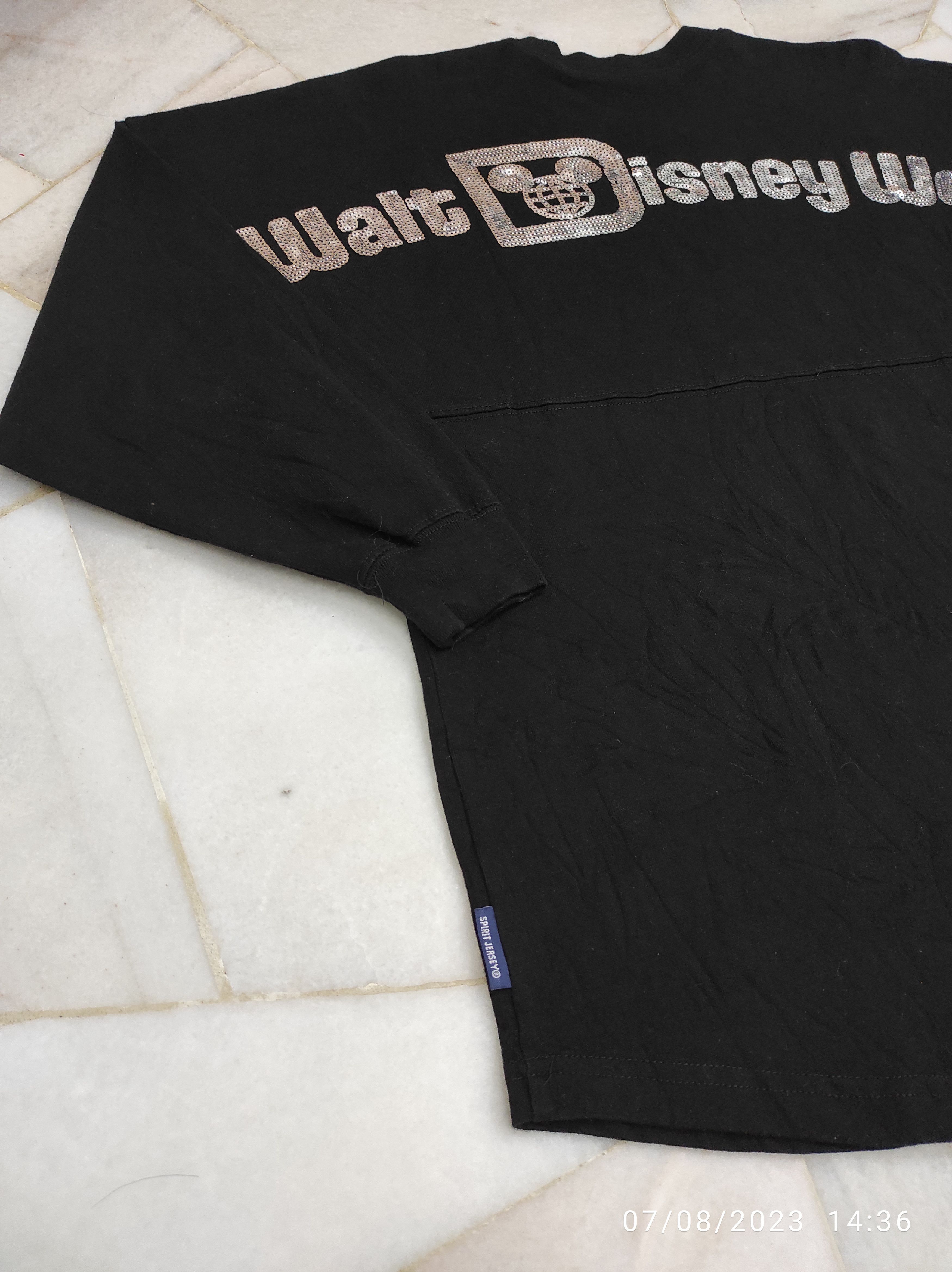 Disney Walt Disney World Sequined Spirit Jersey for Adults small Size L / US 10 / IT 46 - 11 Thumbnail