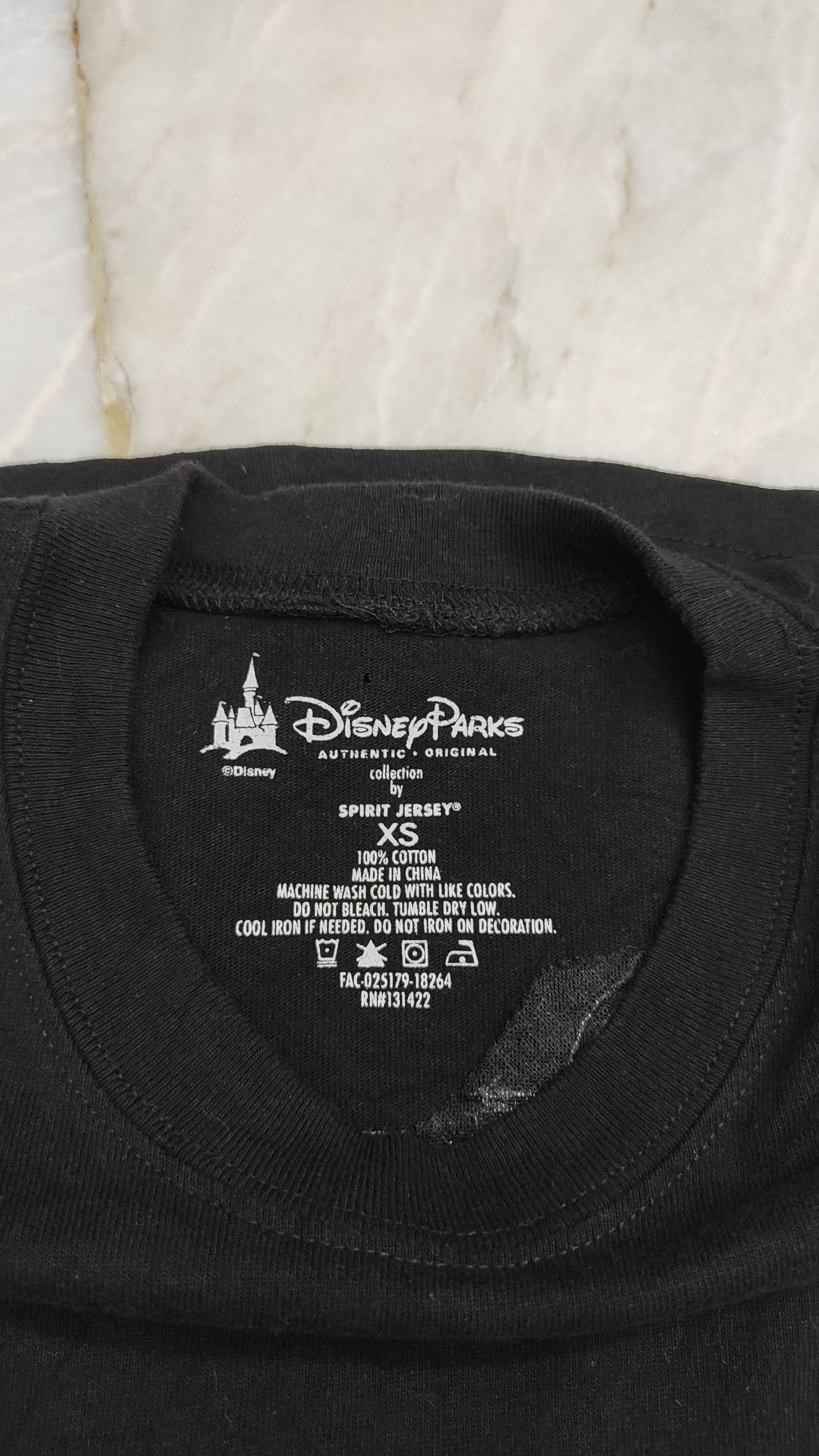 Disney Walt Disney World Sequined Spirit Jersey for Adults small Size L / US 10 / IT 46 - 3 Thumbnail