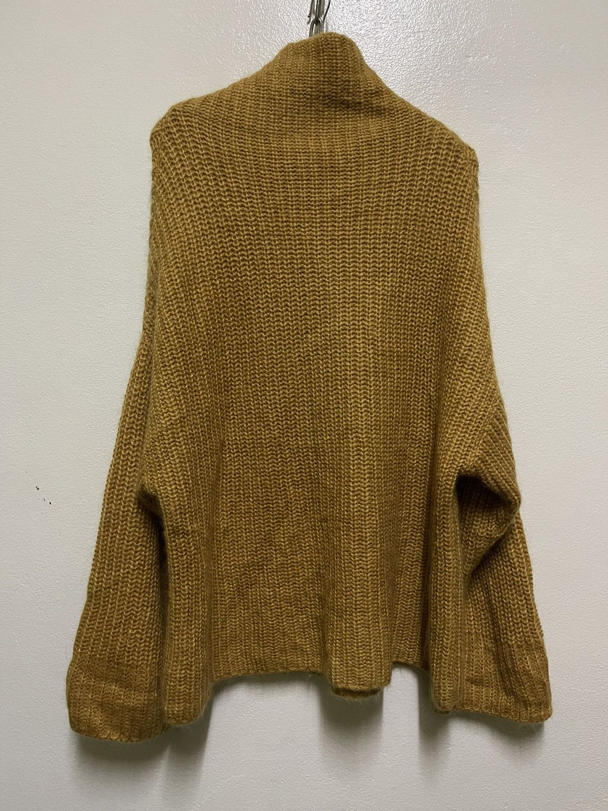Gucci × Vintage Gucci Turtleneck Knitwear Wool Oversized Size M / US 6-8 / IT 42-44 - 6 Thumbnail