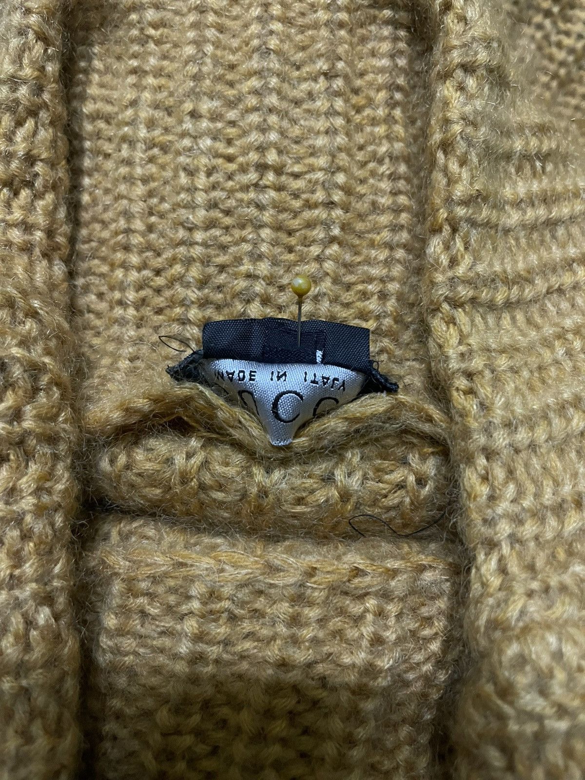 Gucci × Vintage Gucci Turtleneck Knitwear Wool Oversized Size M / US 6-8 / IT 42-44 - 13 Thumbnail