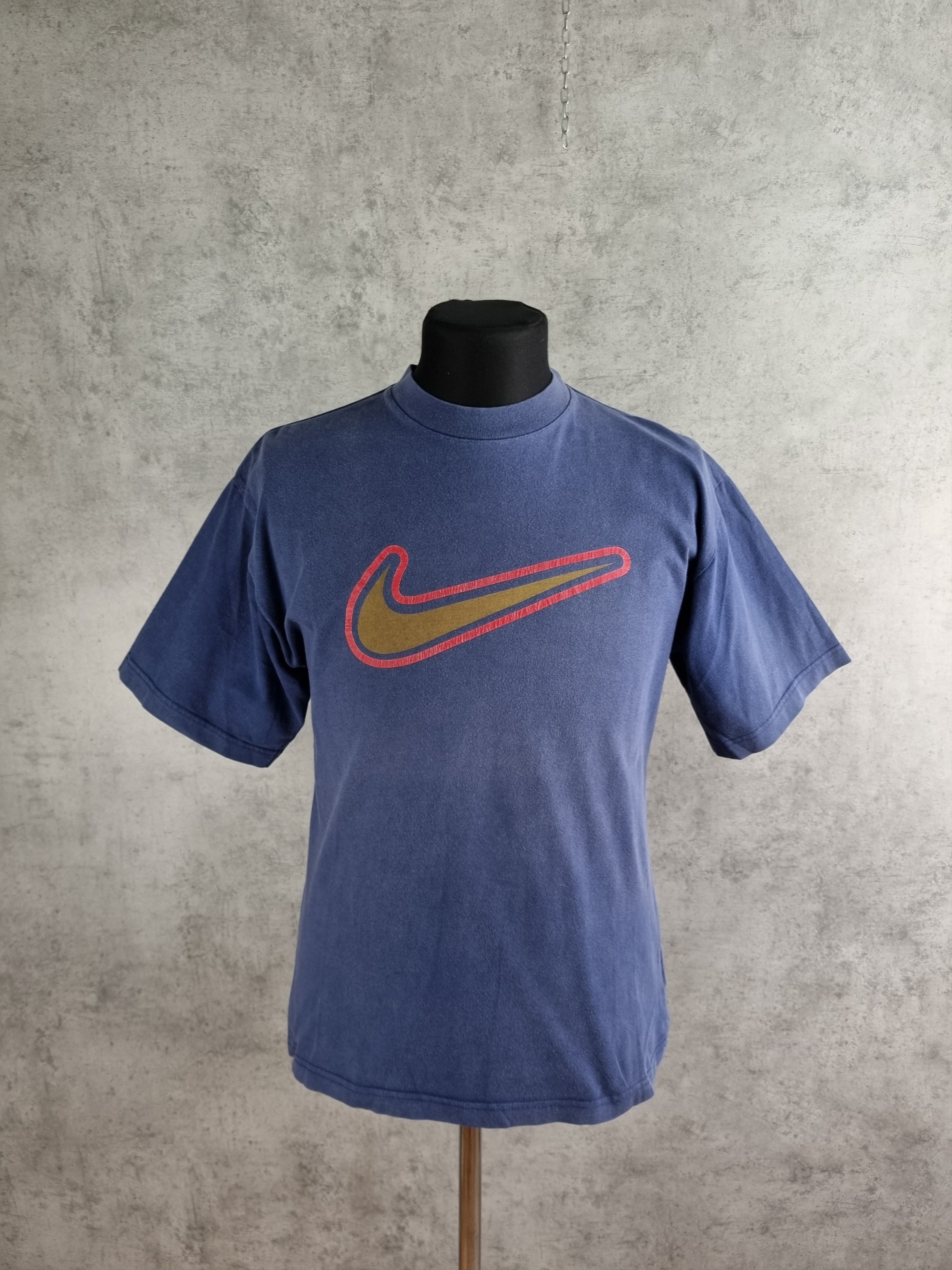 Nike × Vintage Faded 90s NIKE AIR Big Back Logo Tee shirt Vintage Size US M / EU 48-50 / 2 - 6 Thumbnail