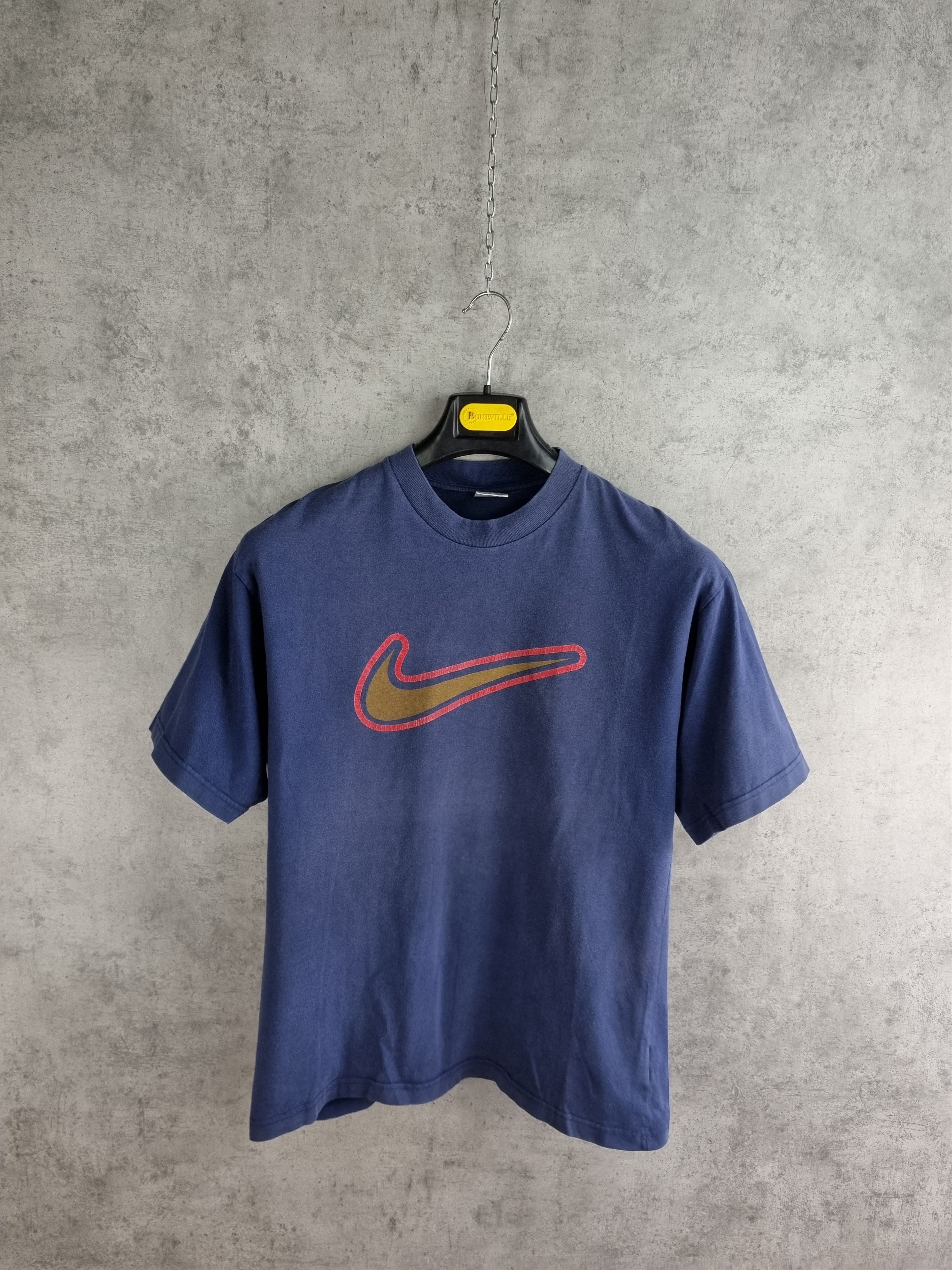 Nike × Vintage Faded 90s NIKE AIR Big Back Logo Tee shirt Vintage Size US M / EU 48-50 / 2 - 2 Thumbnail