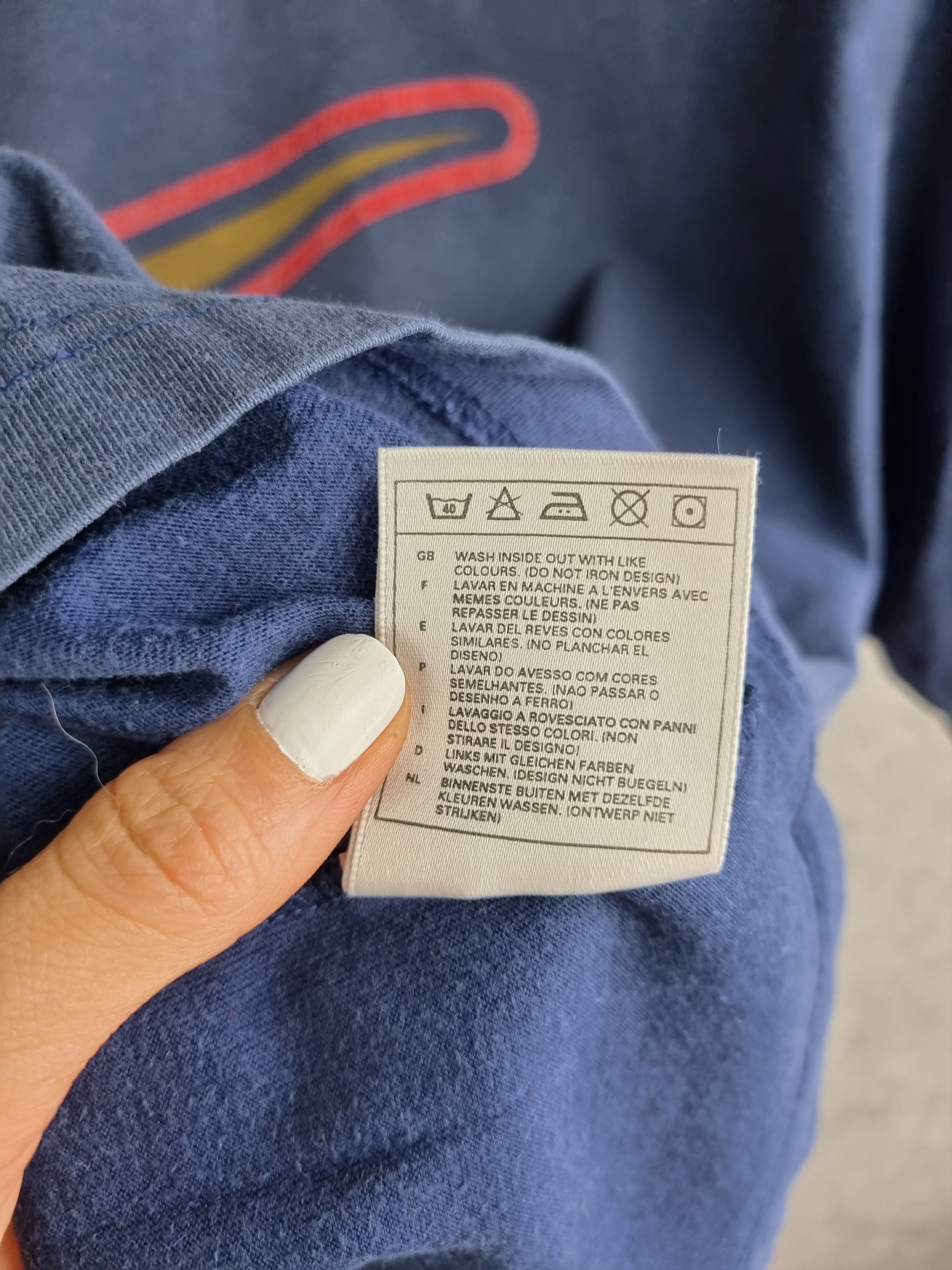 Nike × Vintage Faded 90s NIKE AIR Big Back Logo Tee shirt Vintage Size US M / EU 48-50 / 2 - 10 Thumbnail