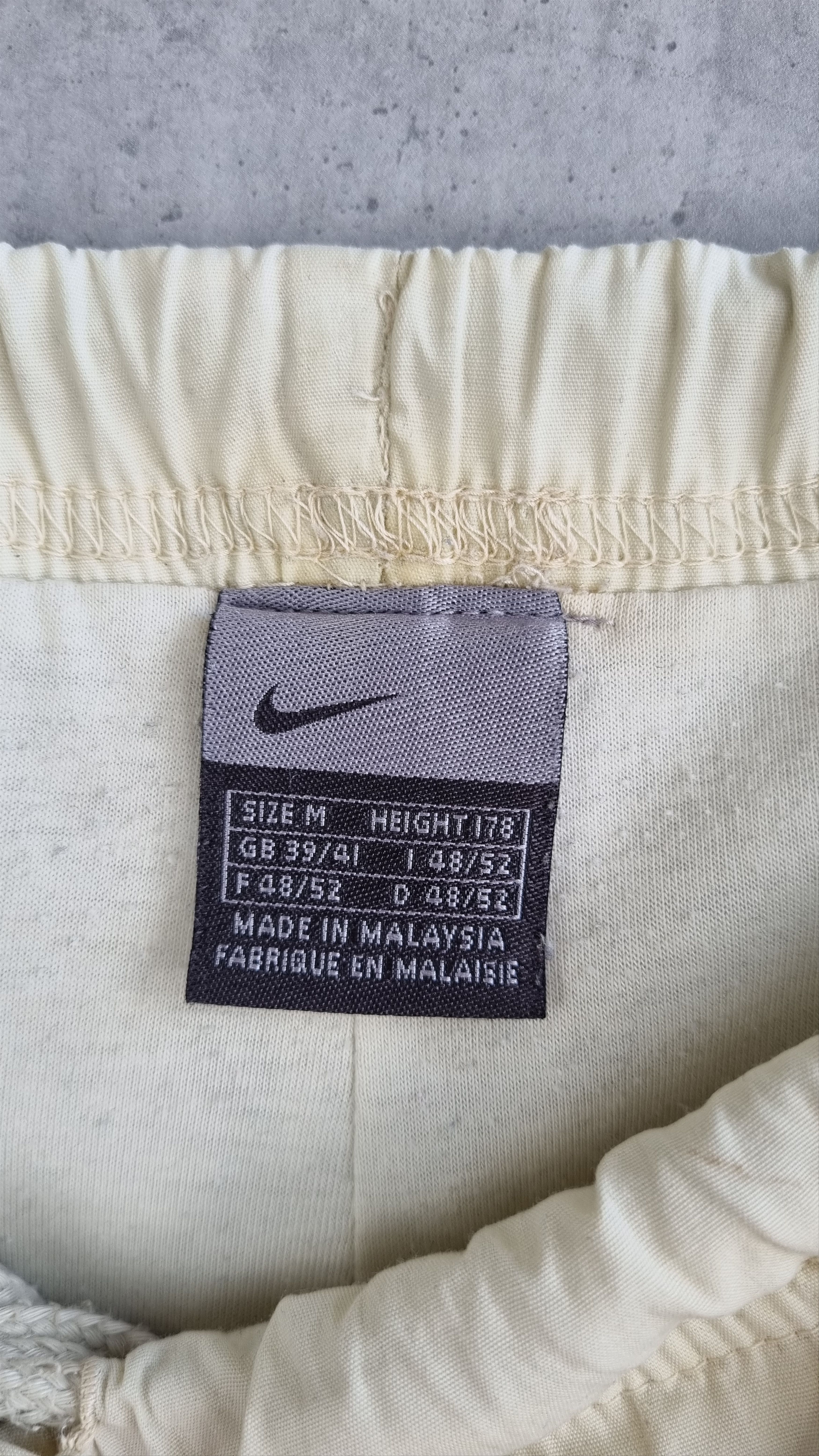 Nike × Vintage Rare Vintage NIKE Joggers Track Pants with Secret pocket Size US 32 / EU 48 - 4 Thumbnail