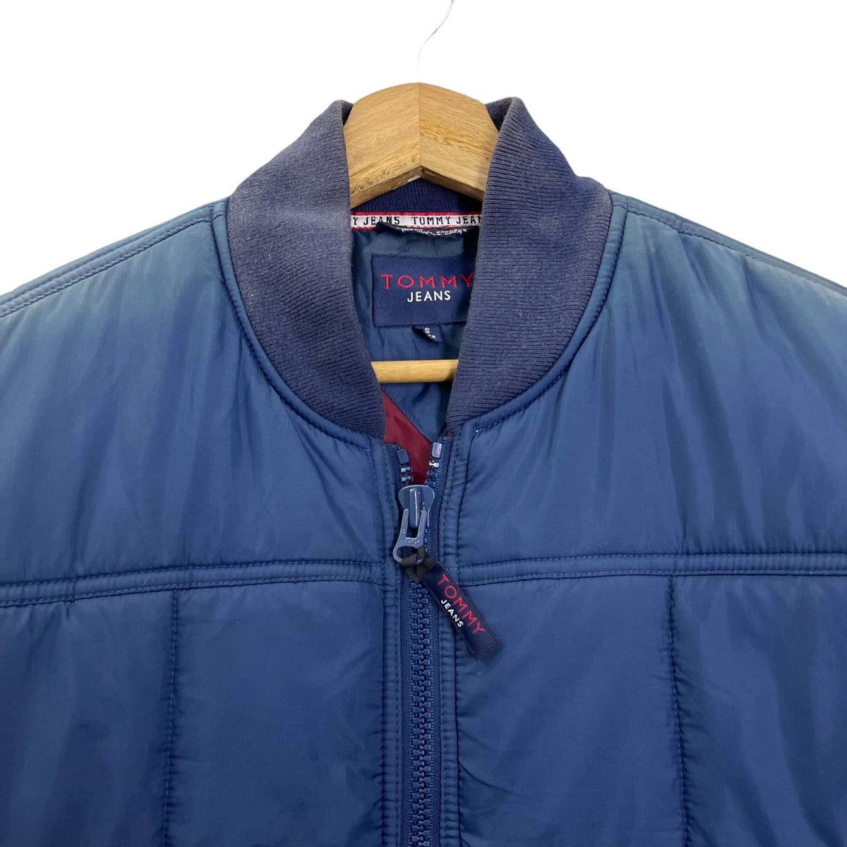 Tommy Hilfiger × Vintage FADED💥Vintage Tommy Hilfiger Puffer Jacket Size M Size US M / EU 48-50 / 2 - 6 Thumbnail