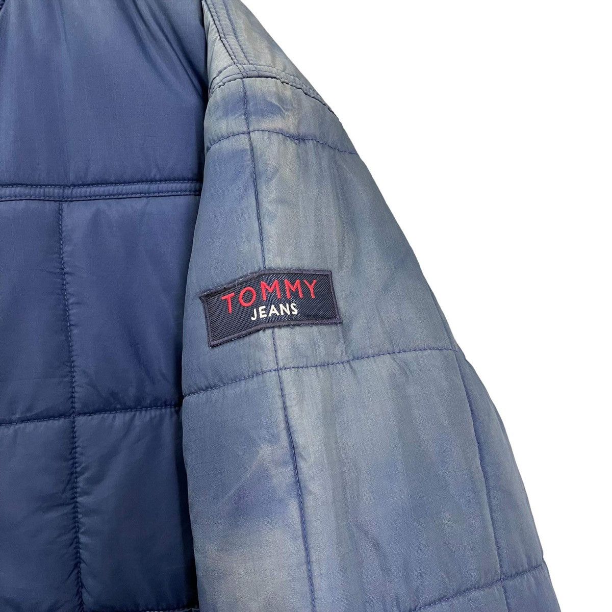 Tommy Hilfiger × Vintage FADED💥Vintage Tommy Hilfiger Puffer Jacket Size M Size US M / EU 48-50 / 2 - 7 Thumbnail