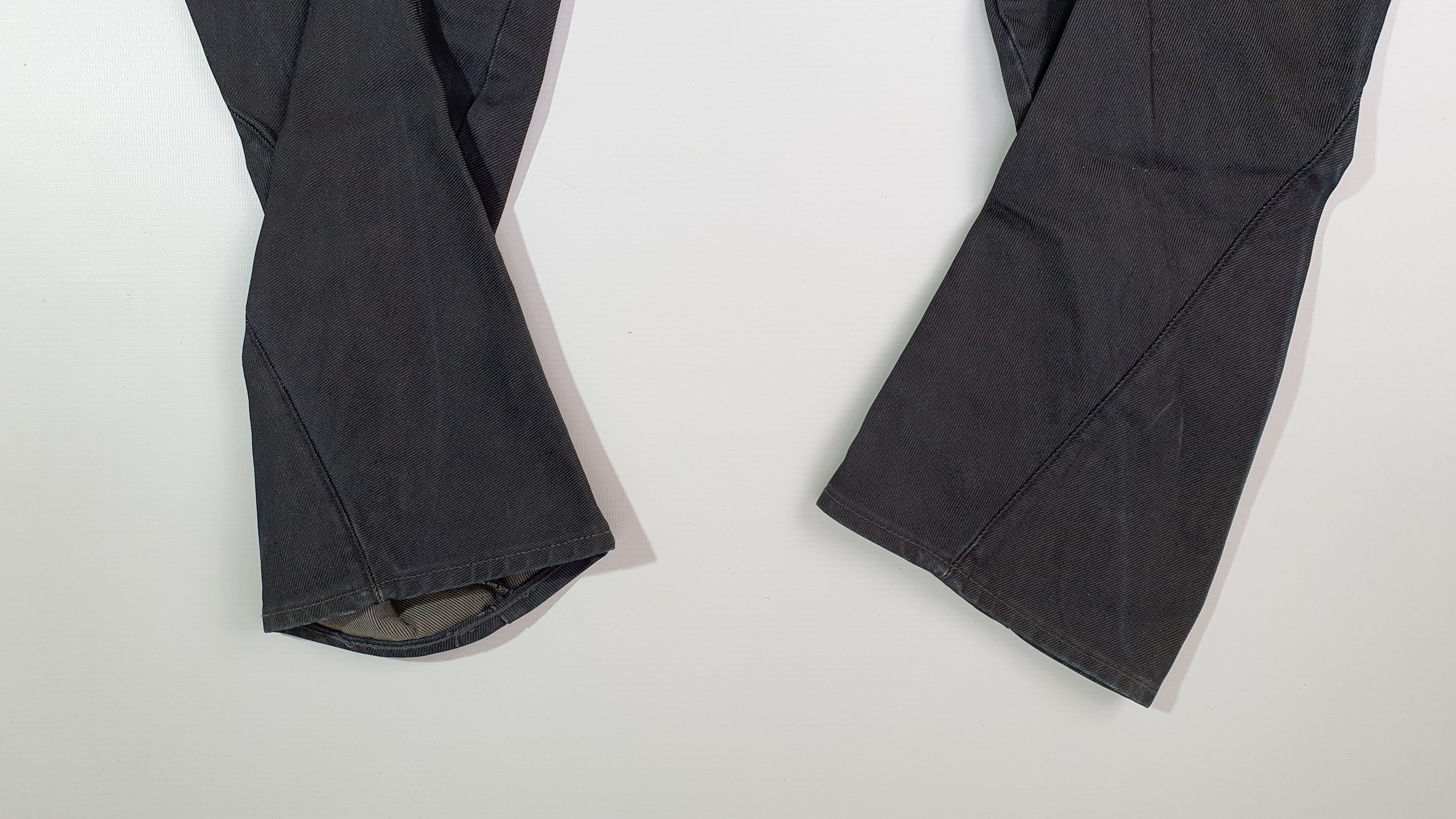 G-Star Almost new Arc Loose Tapered 060 Embro Size US 32 / EU 48 - 8 Thumbnail