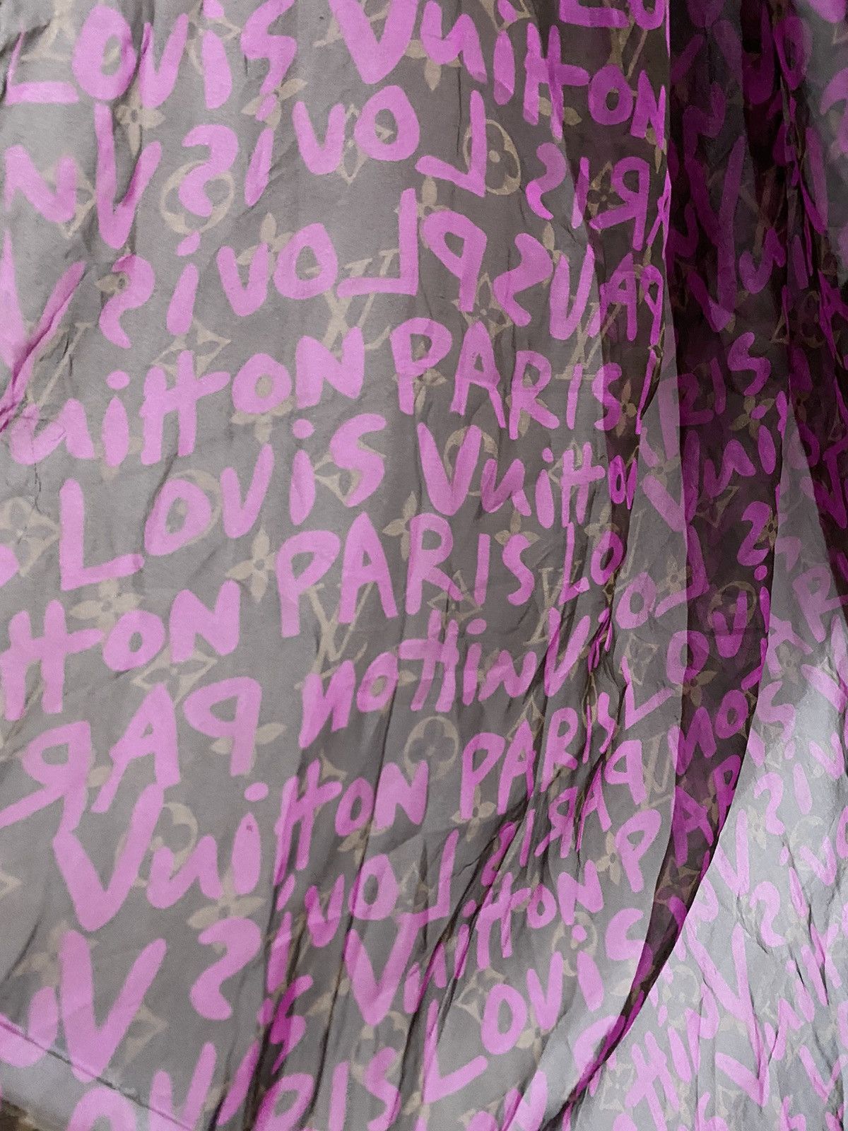 Louis Vuitton × Stephen Sprouse Louis Vuitton x Stephen Sprouse Graffiti Silk scarf Size ONE SIZE - 4 Thumbnail