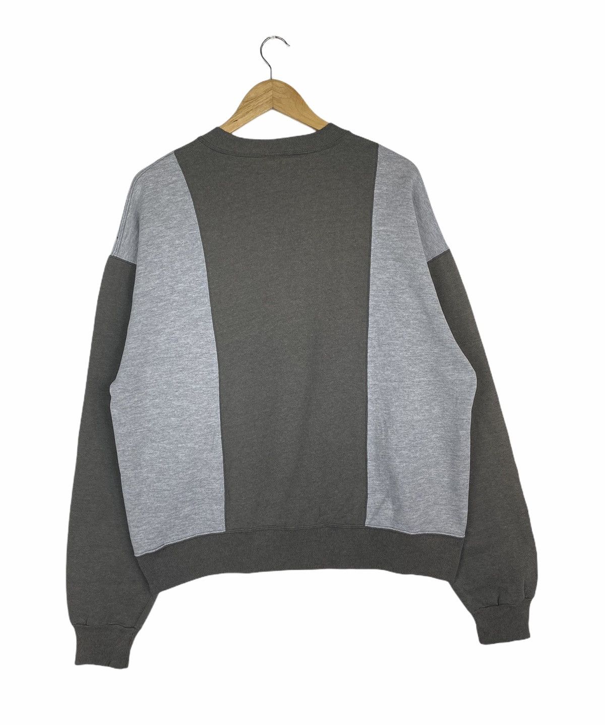 Russell Athletic × Vintage VINTAGE RUSSELL ATHLETIC BIG LOGO SWEATSHIRT PULLOVER Size US L / EU 52-54 / 3 - 2 Thumbnail
