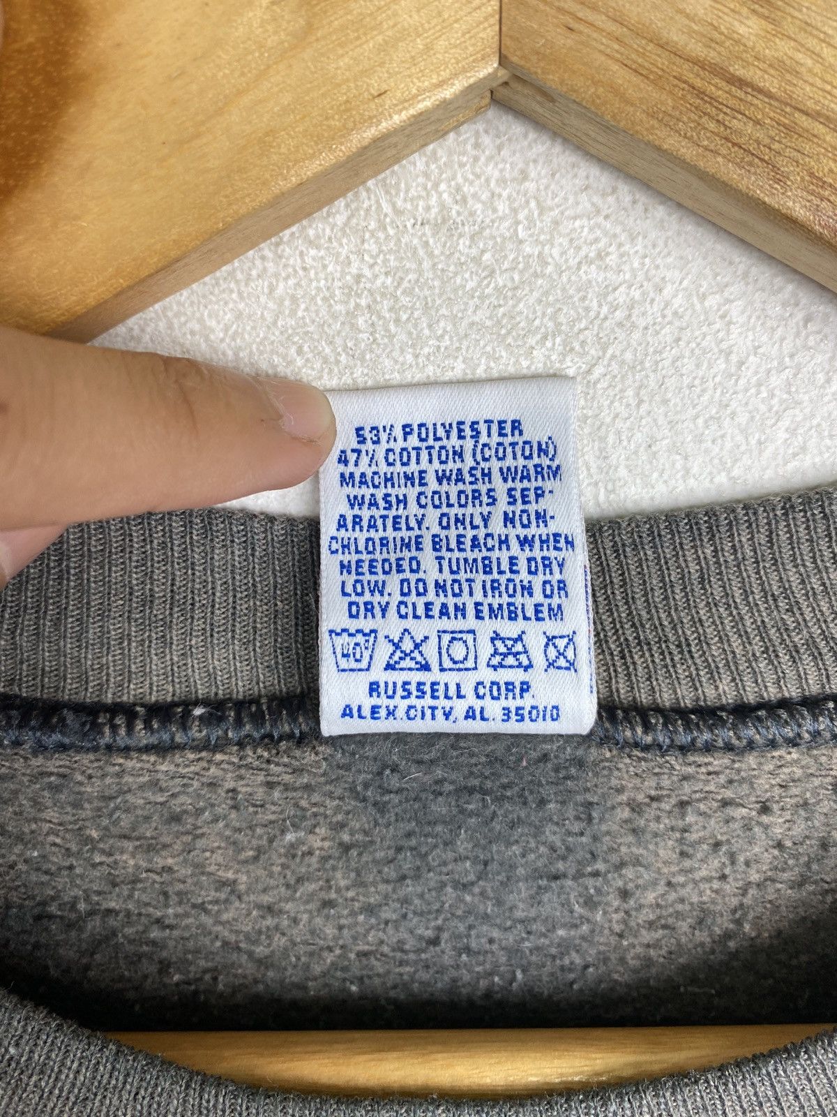 Russell Athletic × Vintage VINTAGE RUSSELL ATHLETIC BIG LOGO SWEATSHIRT PULLOVER Size US L / EU 52-54 / 3 - 5 Thumbnail