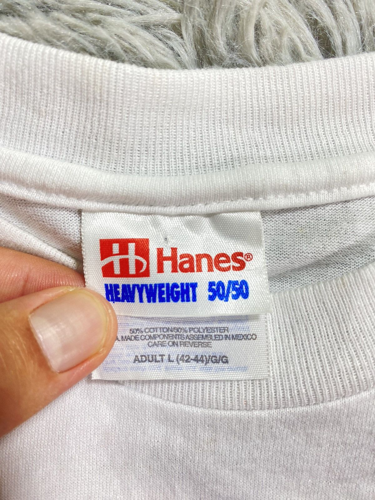 Hanes × Vintage Vintage Ruiz Family Reunion 2001 Y2K white T Shirt Size L Size US L / EU 52-54 / 3 - 5 Thumbnail