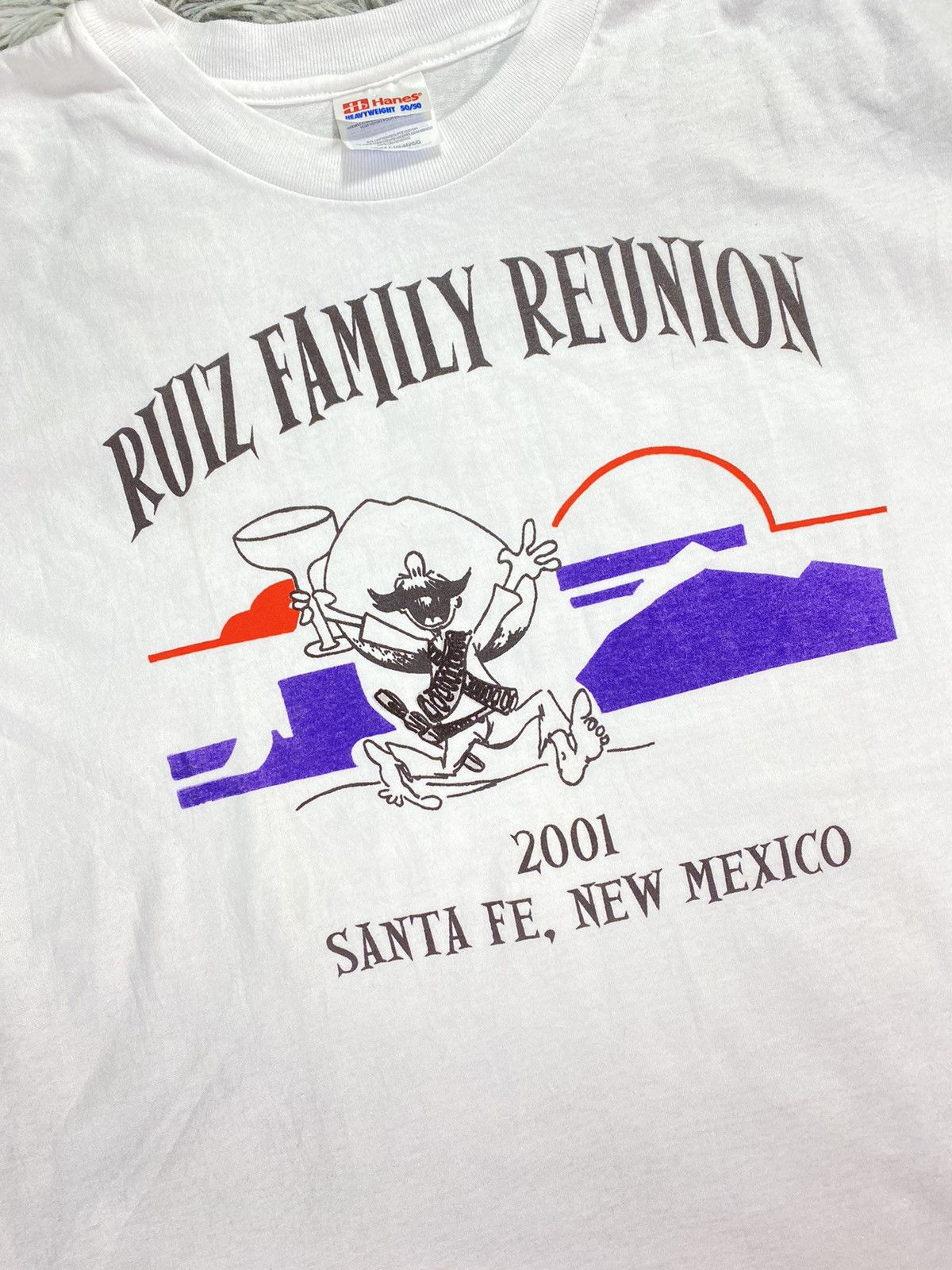 Hanes × Vintage Vintage Ruiz Family Reunion 2001 Y2K white T Shirt Size L Size US L / EU 52-54 / 3 - 2 Thumbnail