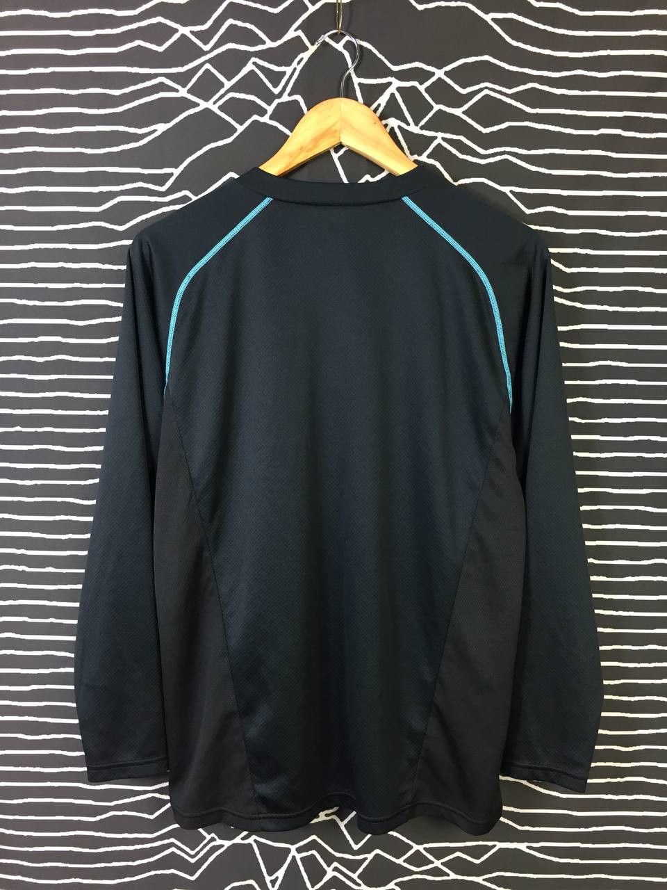 Umbro Vtg Umbro Spell Out Logo Jaspo Jersey Size US L / EU 52-54 / 3 - 4 Thumbnail