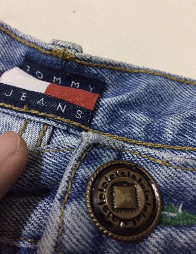 Tommy Hilfiger Vintage 90s Tommy hillfiger denim baggy jeans Size US 32 / EU 48 - 6 Thumbnail
