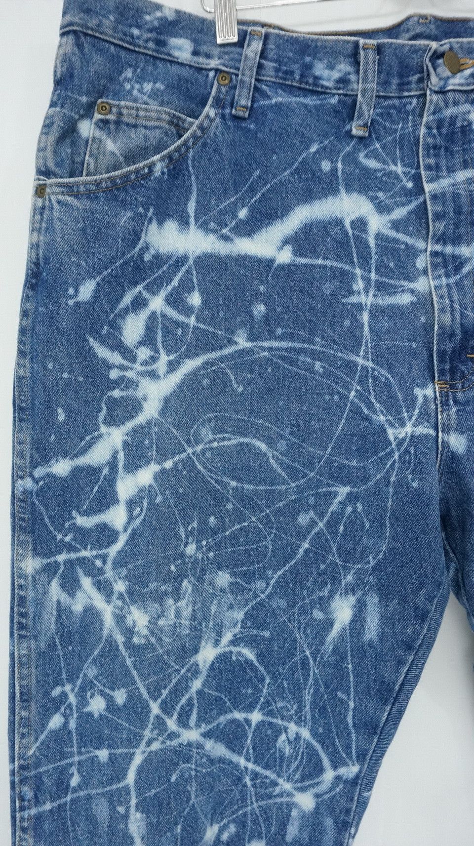 Wrangler Rare Abstract Bleached Wrangler Big Tall Regular Denim Size US 44 / EU 60 - 3 Thumbnail